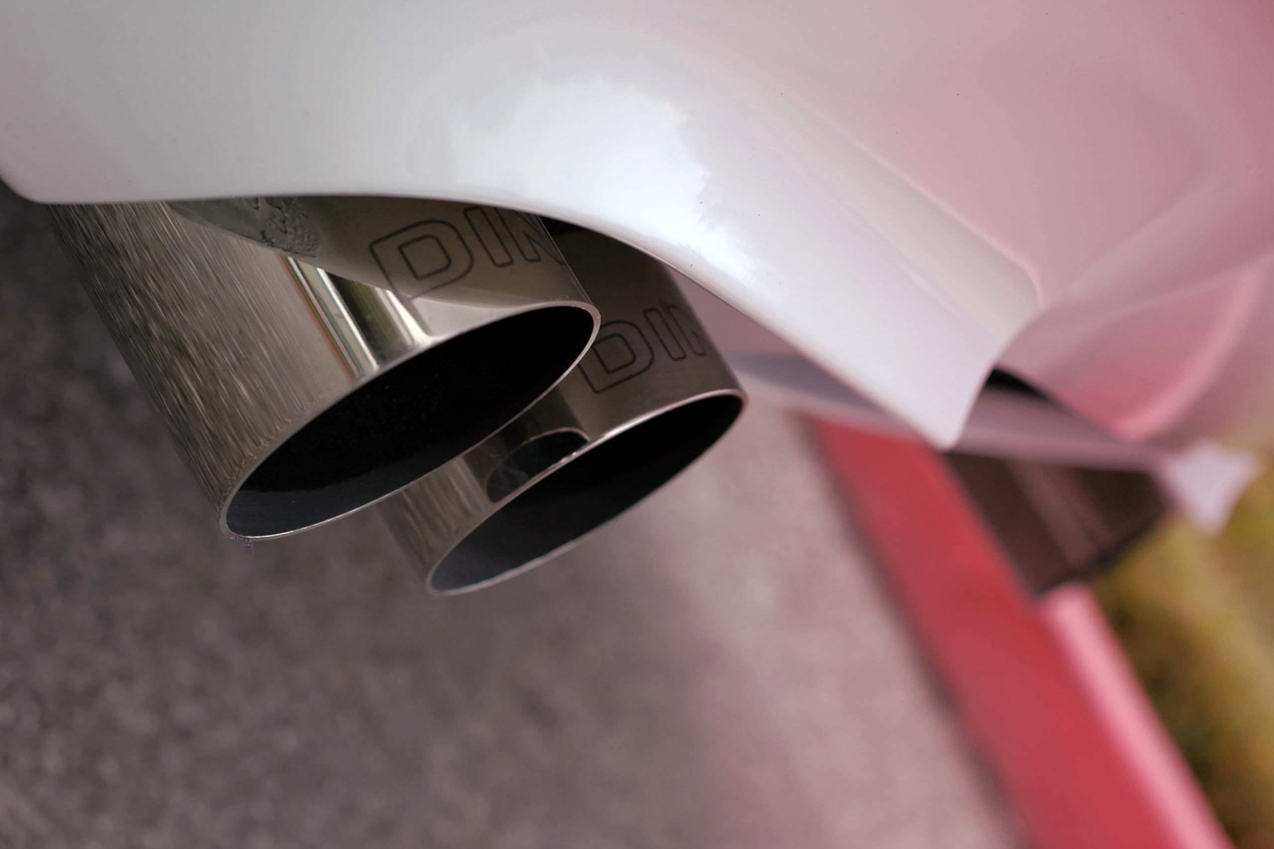 Dinan Free Flow D660-0009A Axle-Back Exhaust - Compatible with 2006-2010 BMW M5