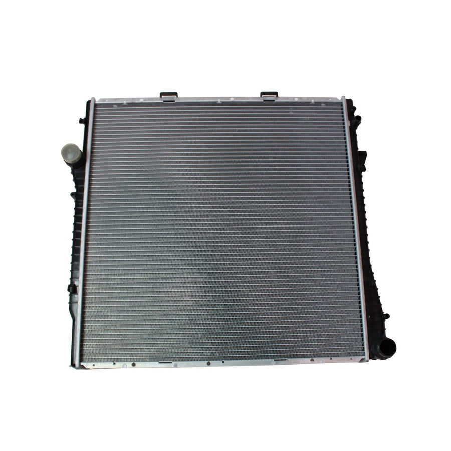 Radiator TYC Compatible with 2001-2006 BMW X5