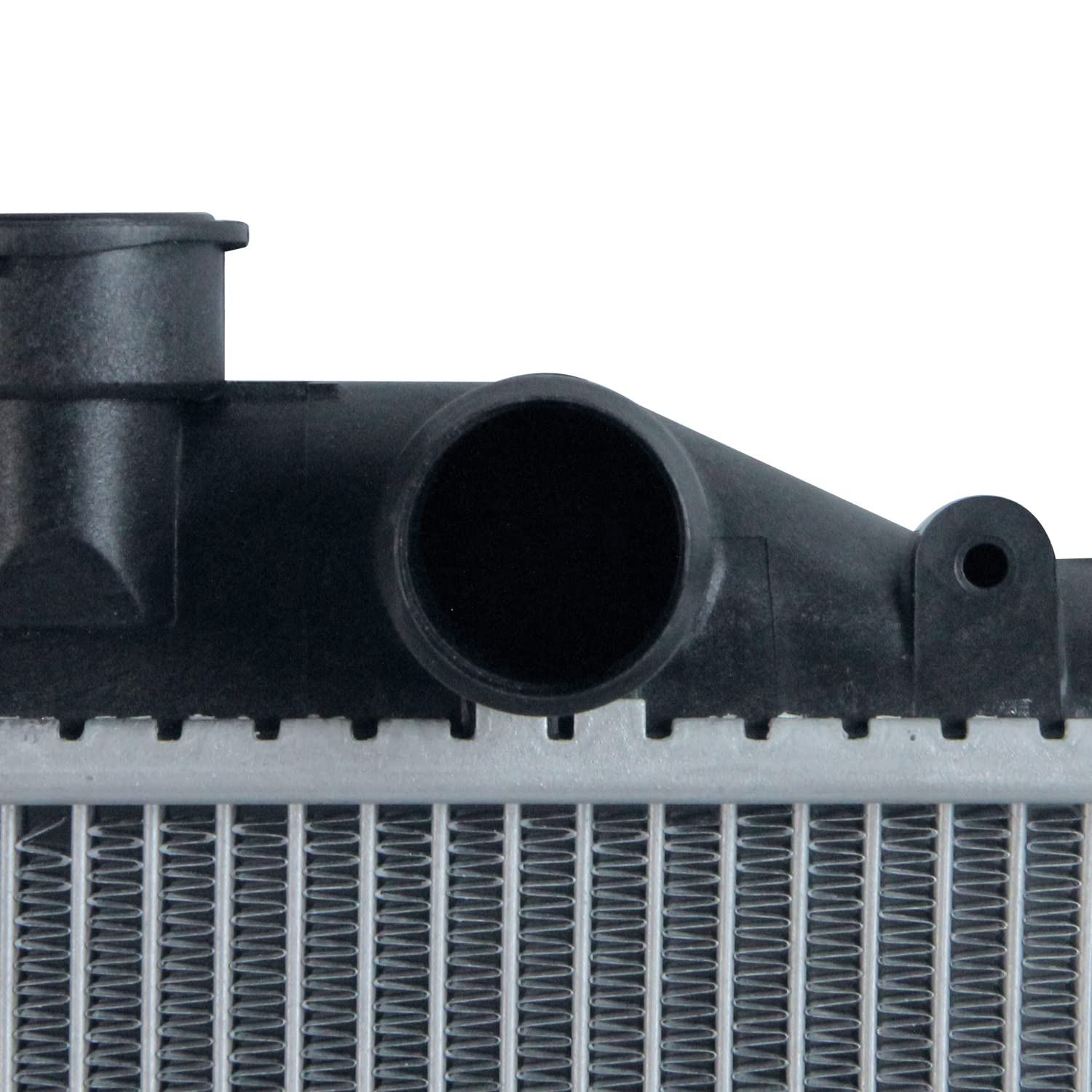 Radiator TYC 2459 Compatible with 2001-2004 Nissan Pathfinder