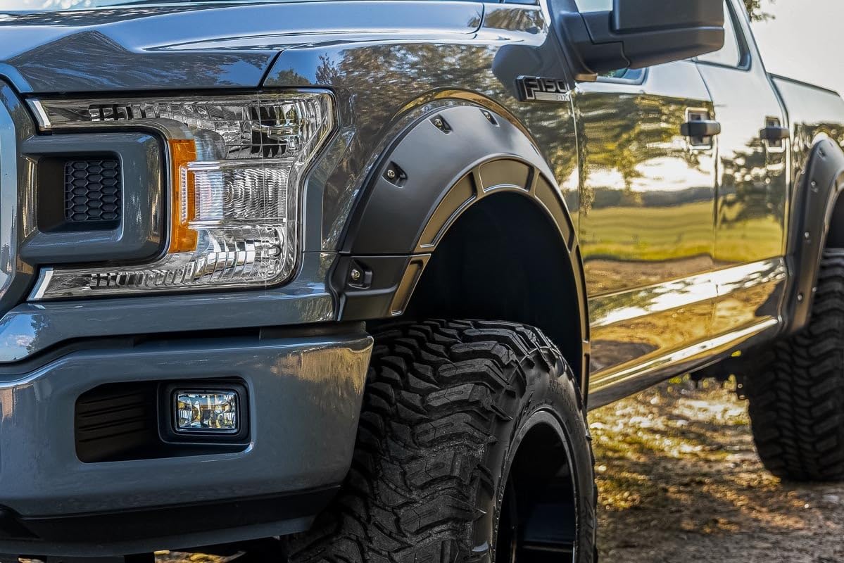 Defender Fender Flares Rough Country for 2015-2020 Ford F-150 - A-F11811