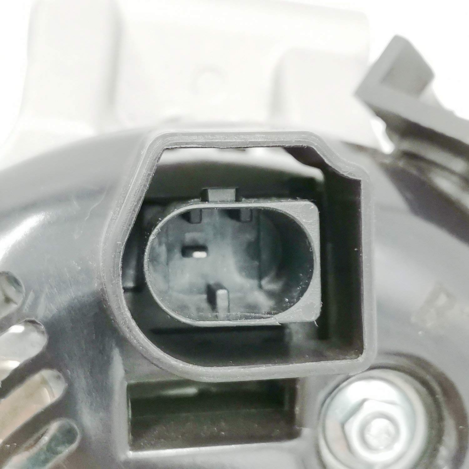 Alternator TYC Compatible with 2012-2016 BMW X5