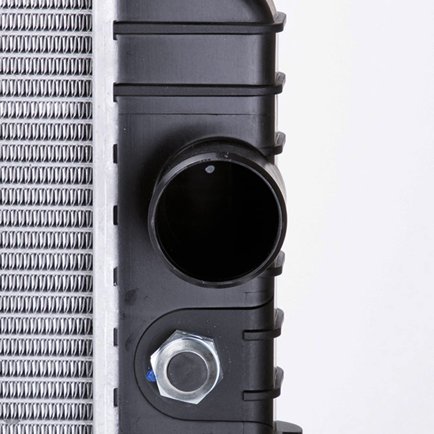 Radiator TYC 2887 Compatible with 2005-2007 Ford F- Series Pickup (Hvy Dty)
