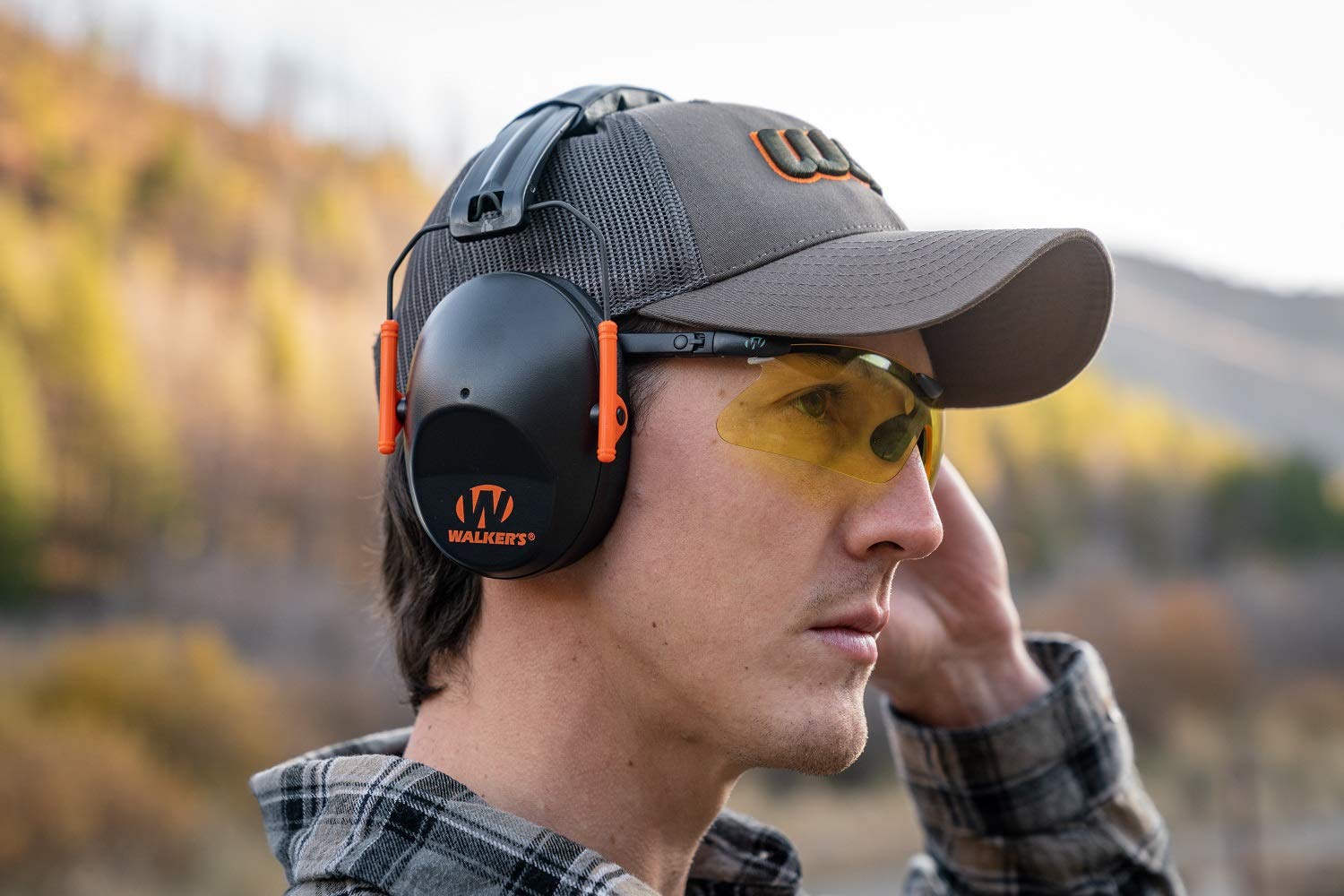 Passive Walker's Folding Muff, Black and Orange