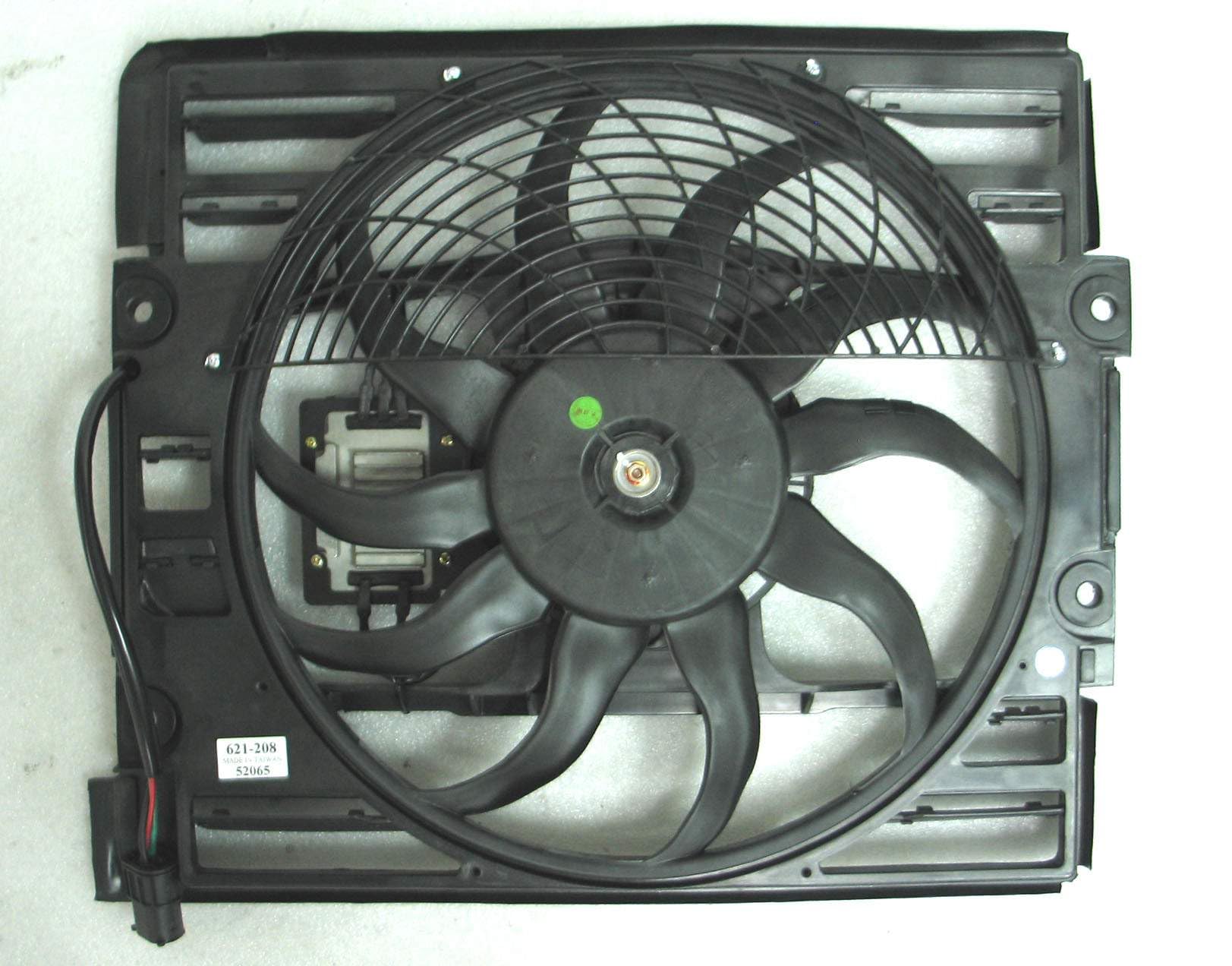 Replacement A/C Condenser Fan Assembly DEPO 344-55009-200