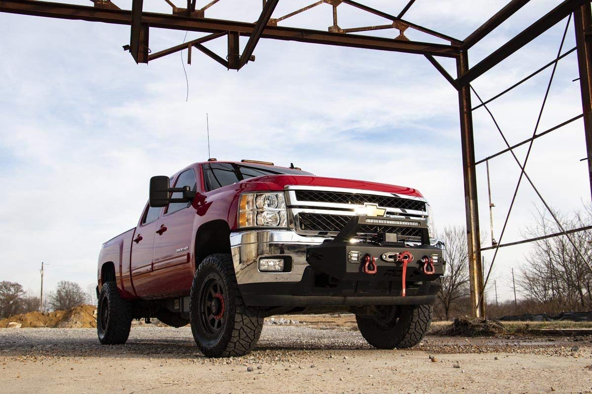 Rough Country Winch Mount System EXO for Chevy Silverado 2500HD/3500HD (2011-2019) - Includes 20-in LED Light Bar, Dual 2-in LED Cubes, D-Rings