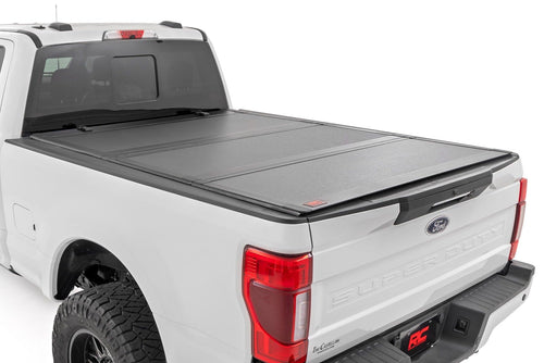 Rough Country Hard Tri-Fold Tonneau Cover for Ford F-250 & F-350 Super Duty (2017-2026) - Aluminum Flip-Up Bed Cover, Fits 6'10 (81.9") Bed