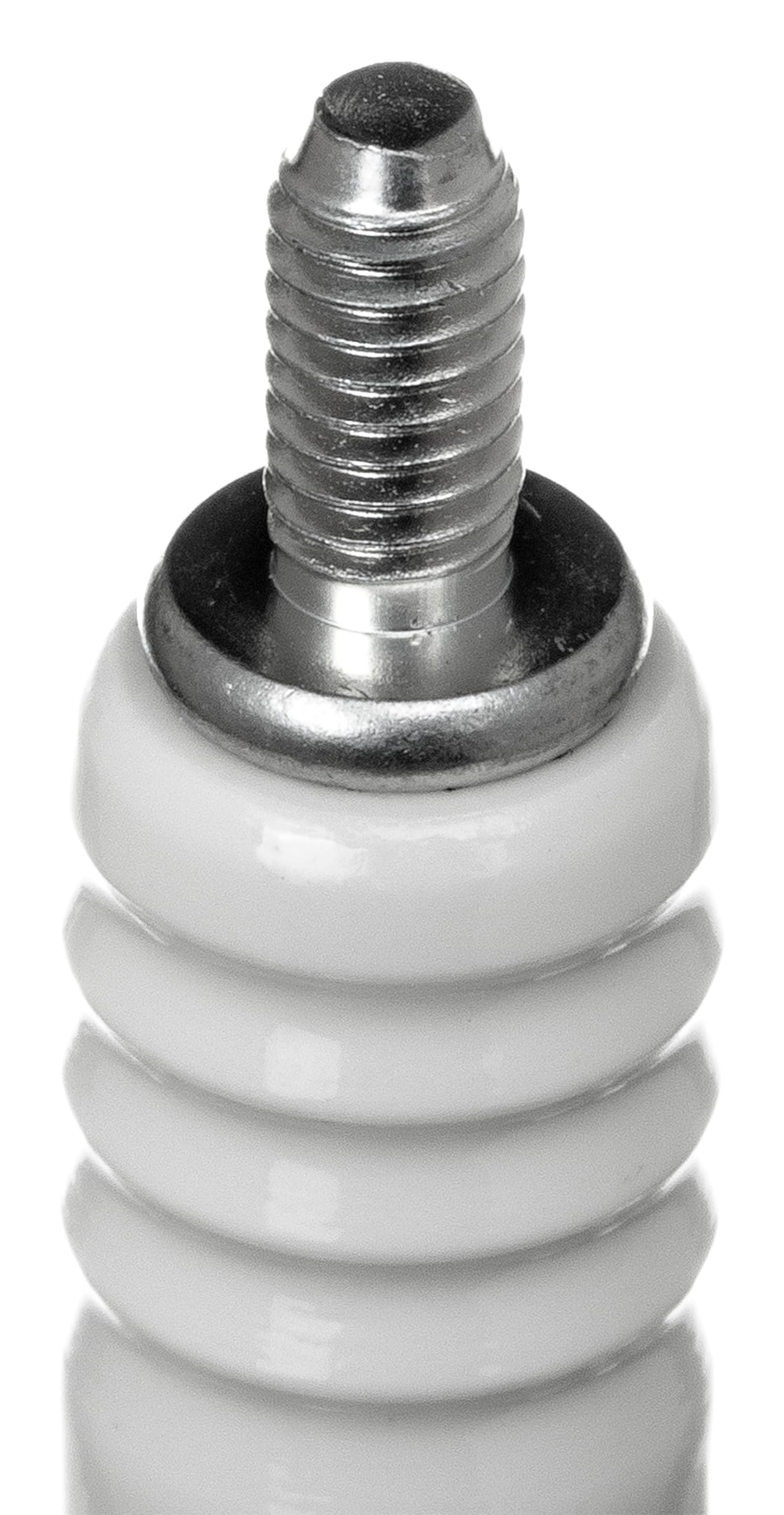 C2H Standard Spark Plug NGK (2211), Pack of 1