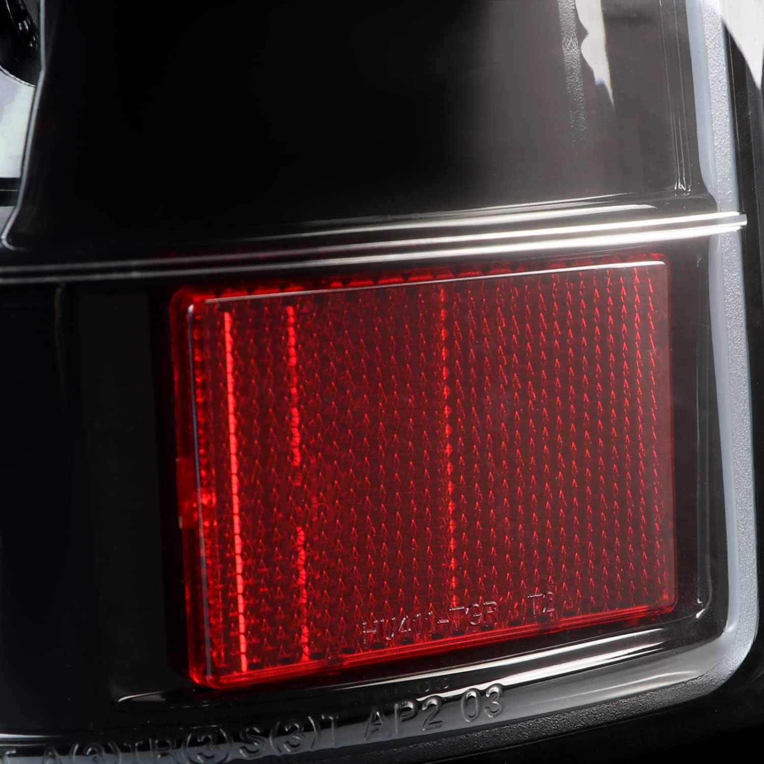 Jet Black LED Bar Tail Lights SPEC-D TUNING Compatible with 1999-2002 Chevy Silverado GMC Sierra 1500/2500/3500 Models, Left + Right Pair Assembly