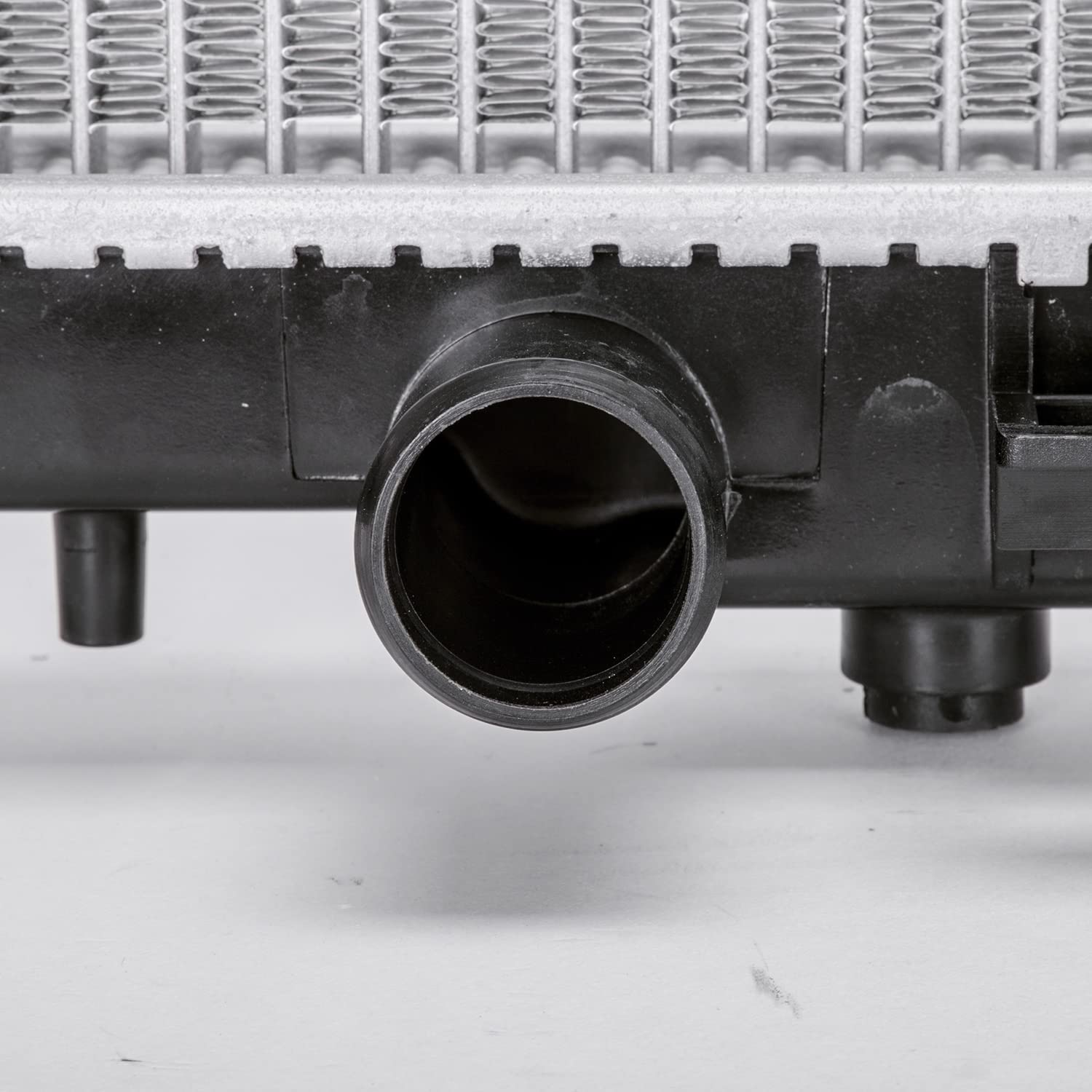 In Fx-45 TYC 03-08 4.5L V8 At 1R Pa Rad