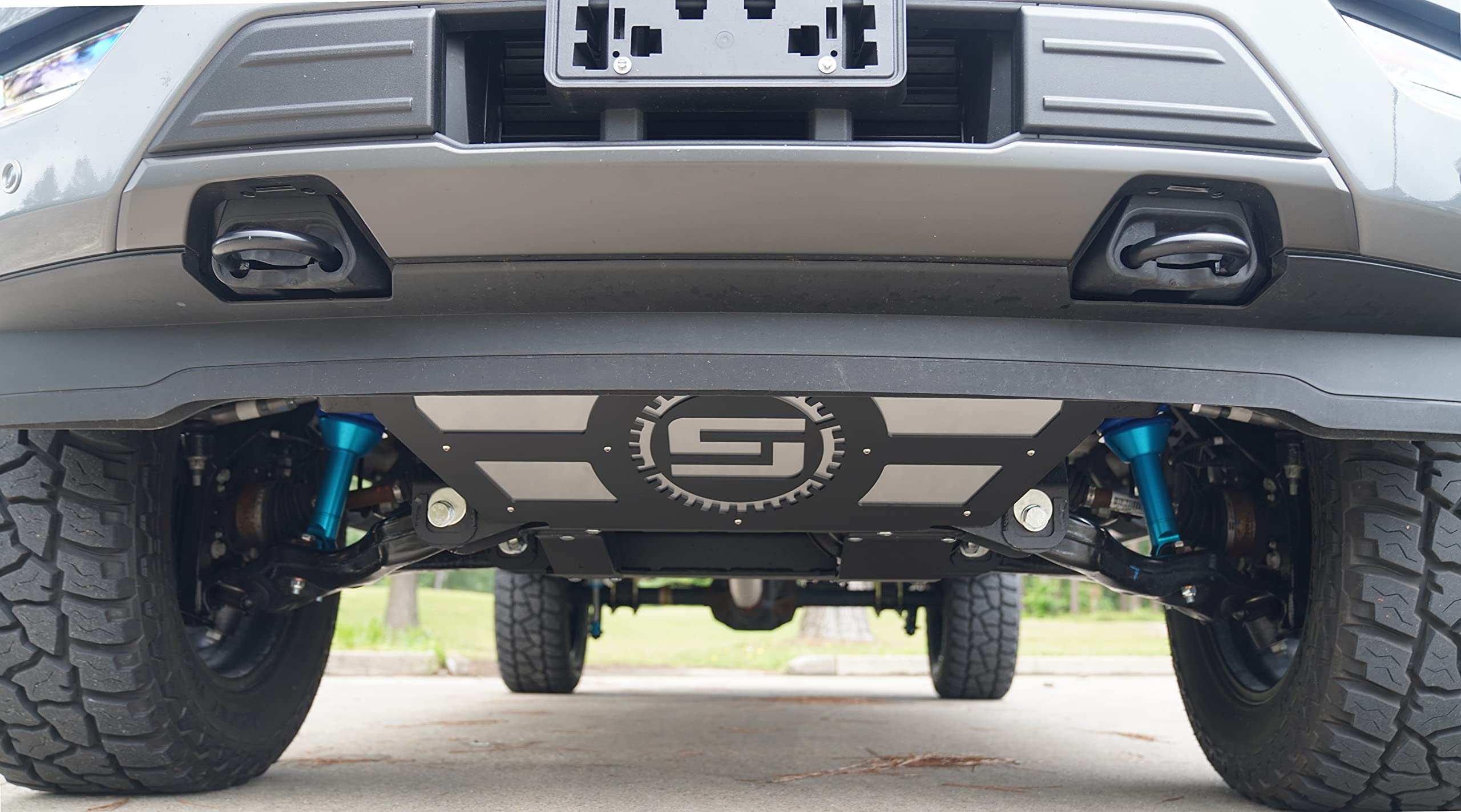 9960 | Superlift | Front Skid Plate Kit | Component Box with Skid Plate, Brackets, & Hardware | Fits 2021-2023 Ford F-150 Fits with 6" Lift Kit