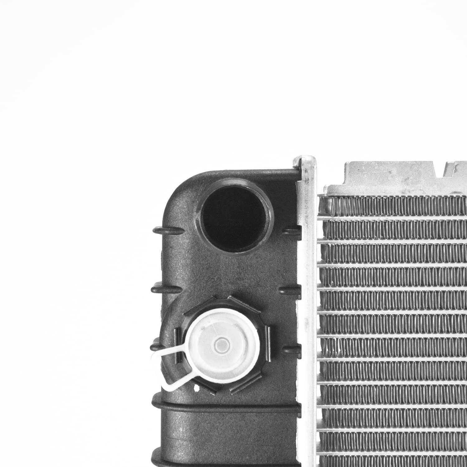 Radiator TYC 1826 Compatible with 1996-2004 Chevrolet S10 Pickup