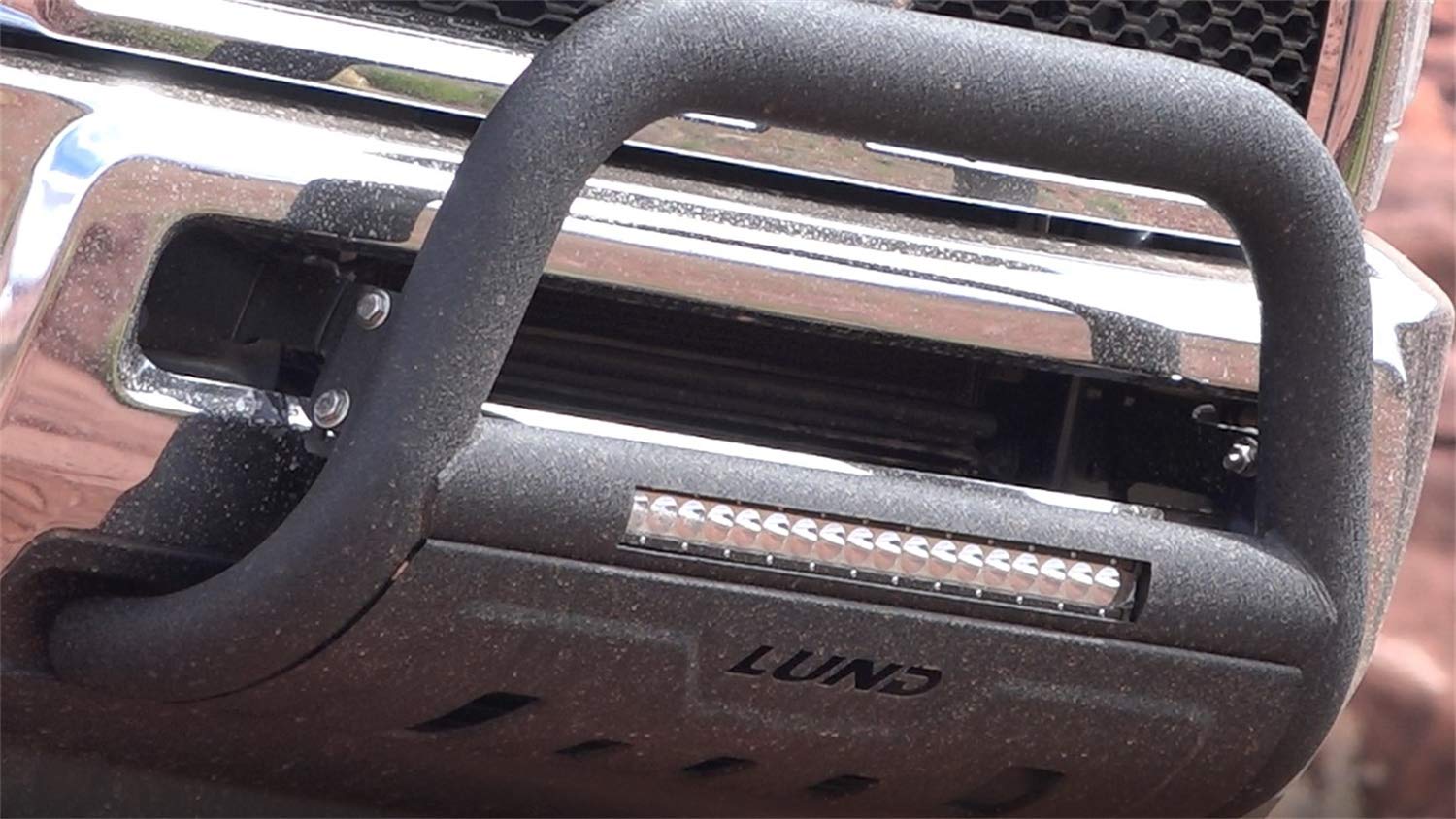 Black Bull Bar W/Led Light Bar RealTruck for 2019 Ram 1500