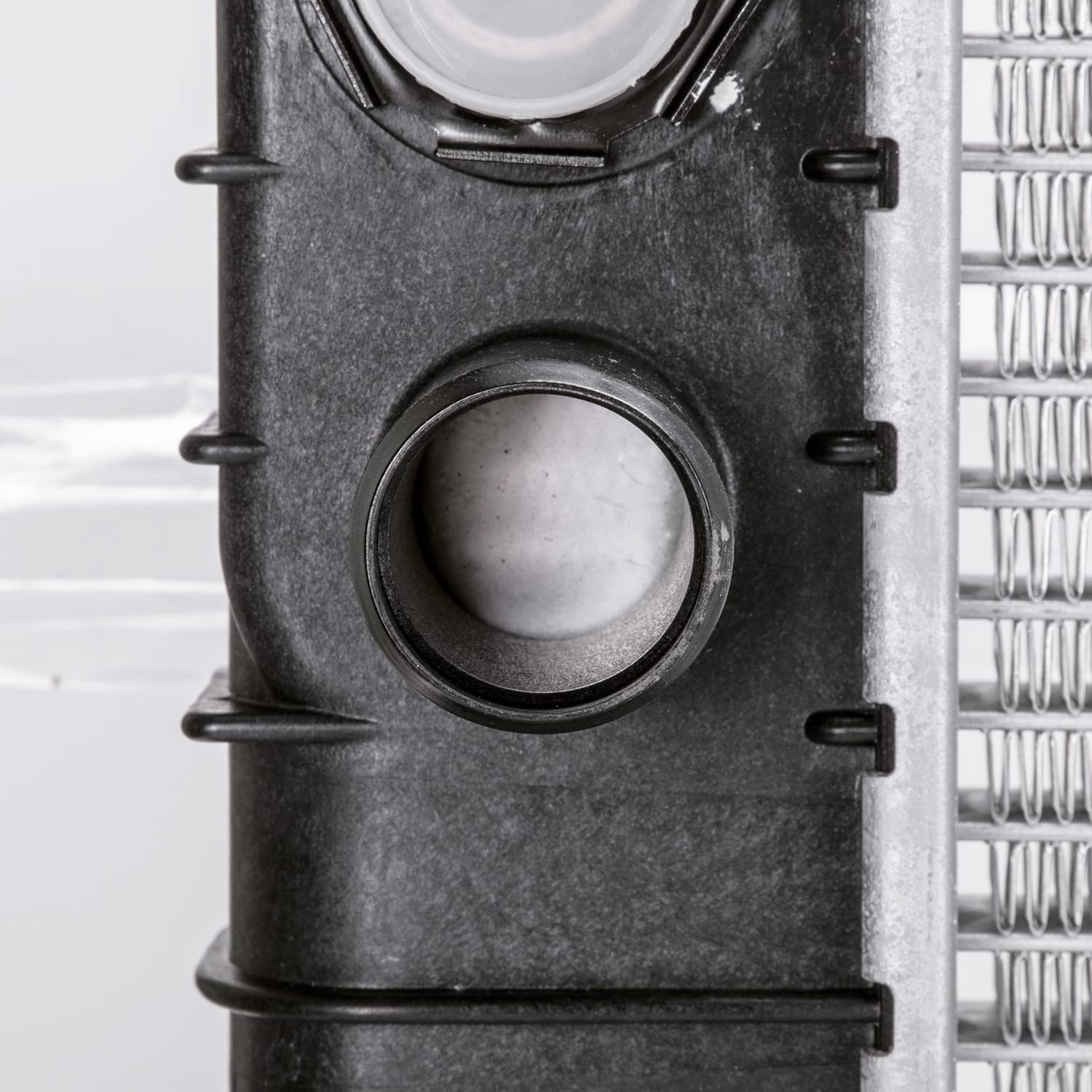2003 TYC Radiator Compatible with 1996-2005 Chevrolet Astro Van