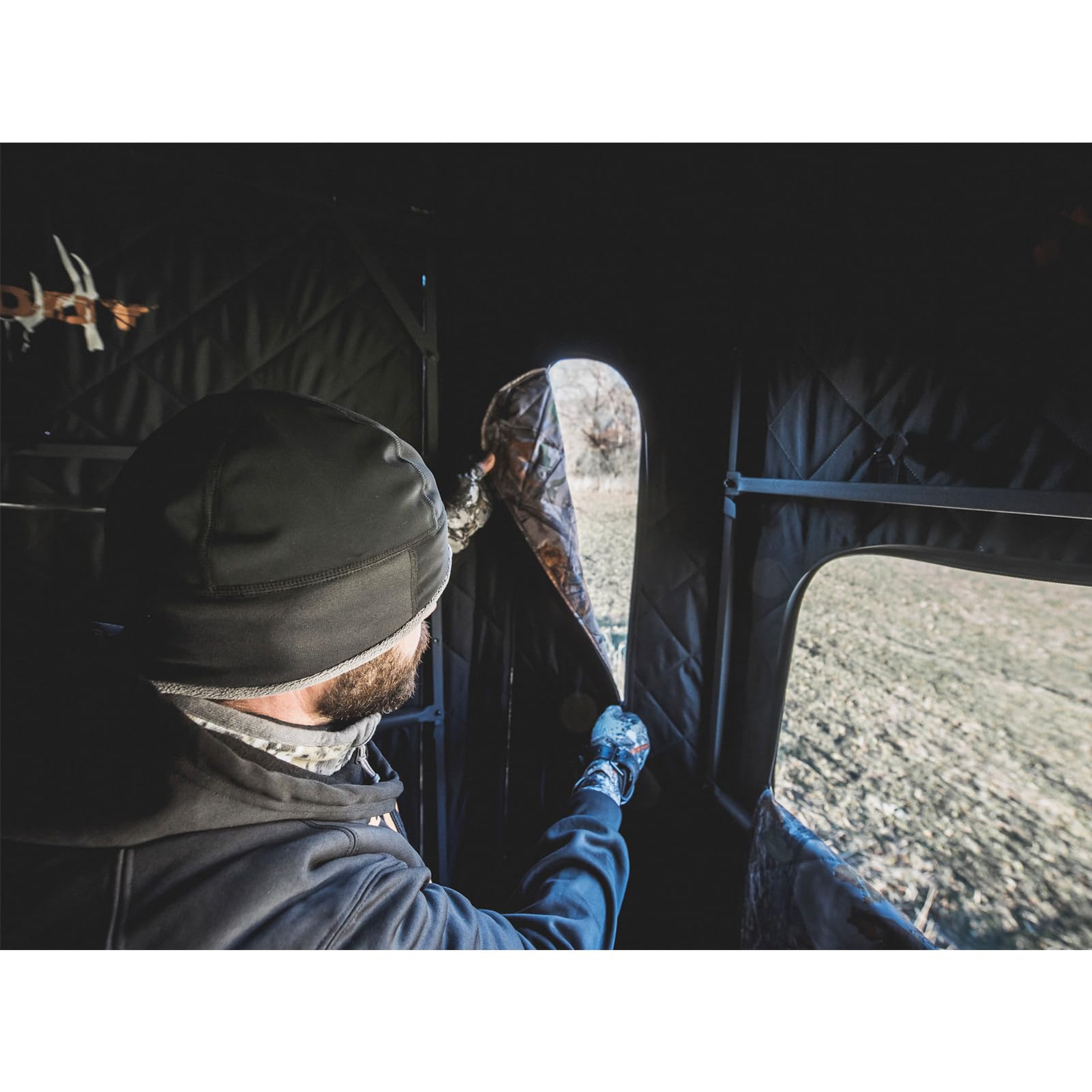 Muddy 360 Soft Side Resistant Heavy-Duty Powder Coated Steel Hunting Blind - Insulated Fabric Walls, Floor Pad, Silent Zipper Window System w/Sliding Mesh Backing, Rubber Dampeners