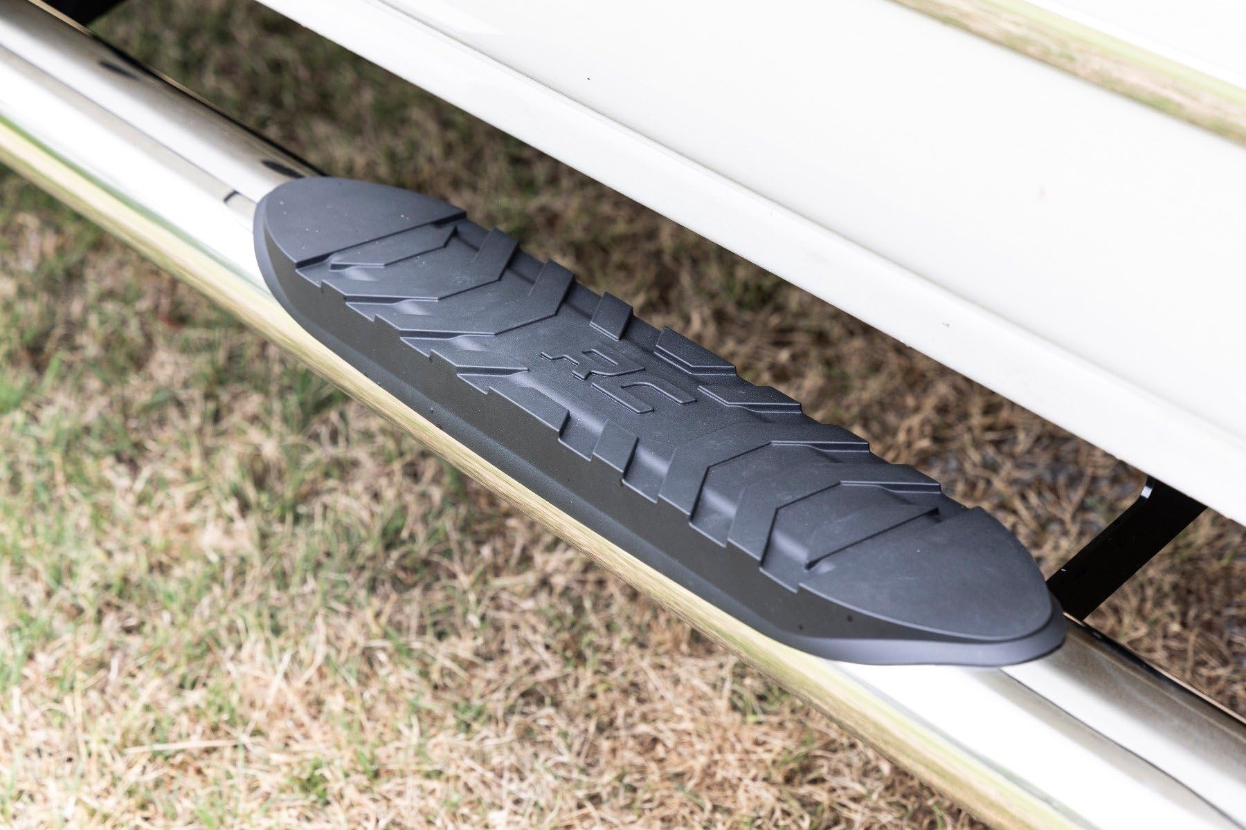 Rough Country Oval Nerf Steps for Chevy Silverado & GMC Sierra 1500/2500HD/3500HD (2007-2019) Crew Cab - OEM Style Rails with Built-in Stainless Steel Side Steps
