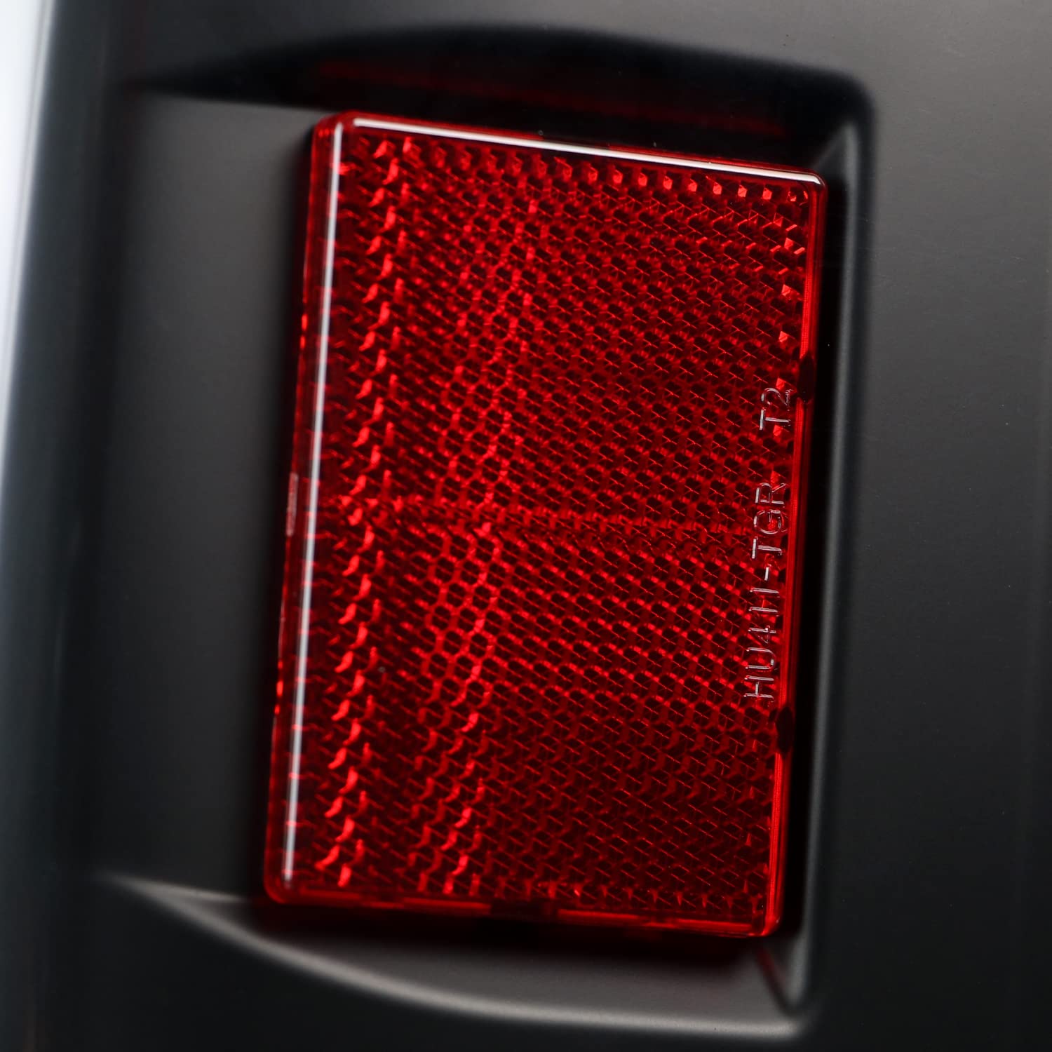 Spec-D Tuning Full Black LED Strip Tail Lights w/Red Sequential LED Bar Compatible with 2014-2021 Toyota Tundra, Left + Right Pair Assembly