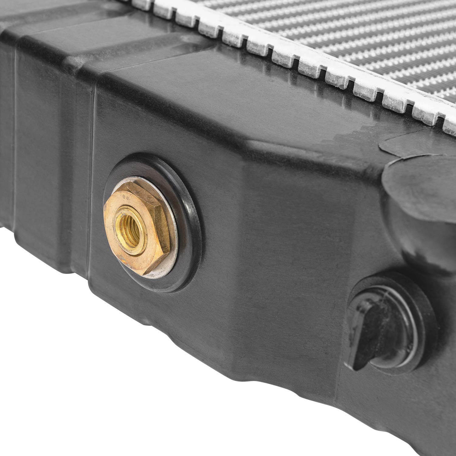 17101.08 | Omix-Ada | Radiator, 2 Row | OE Reference: 5361574 | Fits 1974-1980 Jeep CJ 6/8 Cylinder