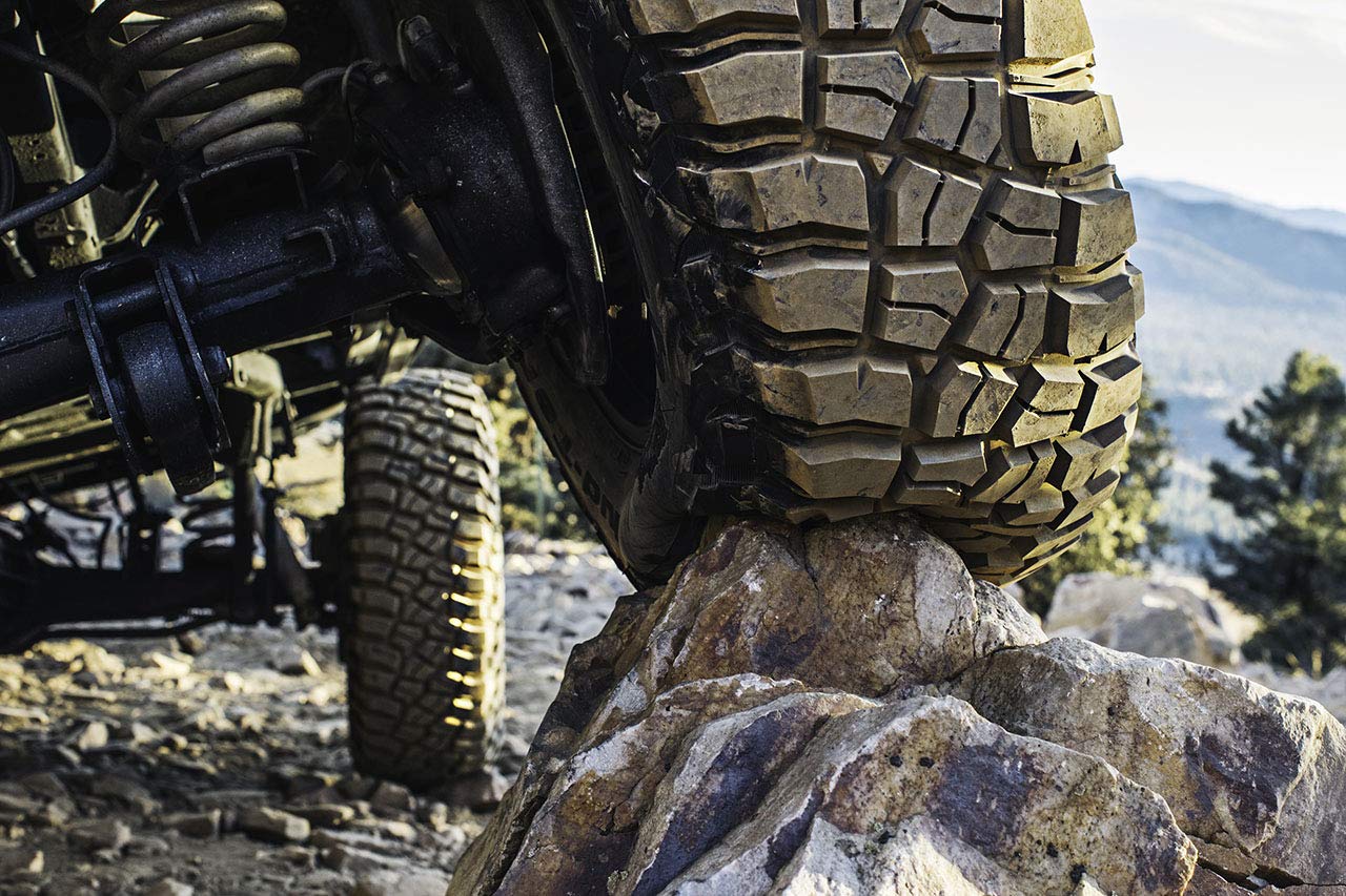 Mud Terrain T/A KM3 BFGoodrich Radial Car Tire for Light Trucks, SUVs, and Crossovers, 37x12.50R17/D 124Q