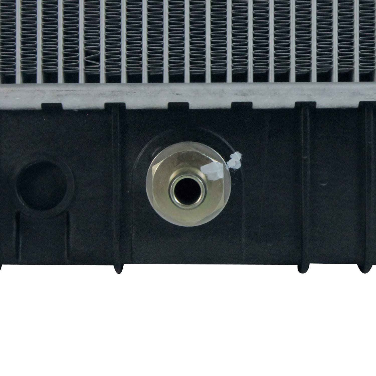 Radiator TYC 2977 Compatible with 2008-2009 Ford Econoline/Club Wagon