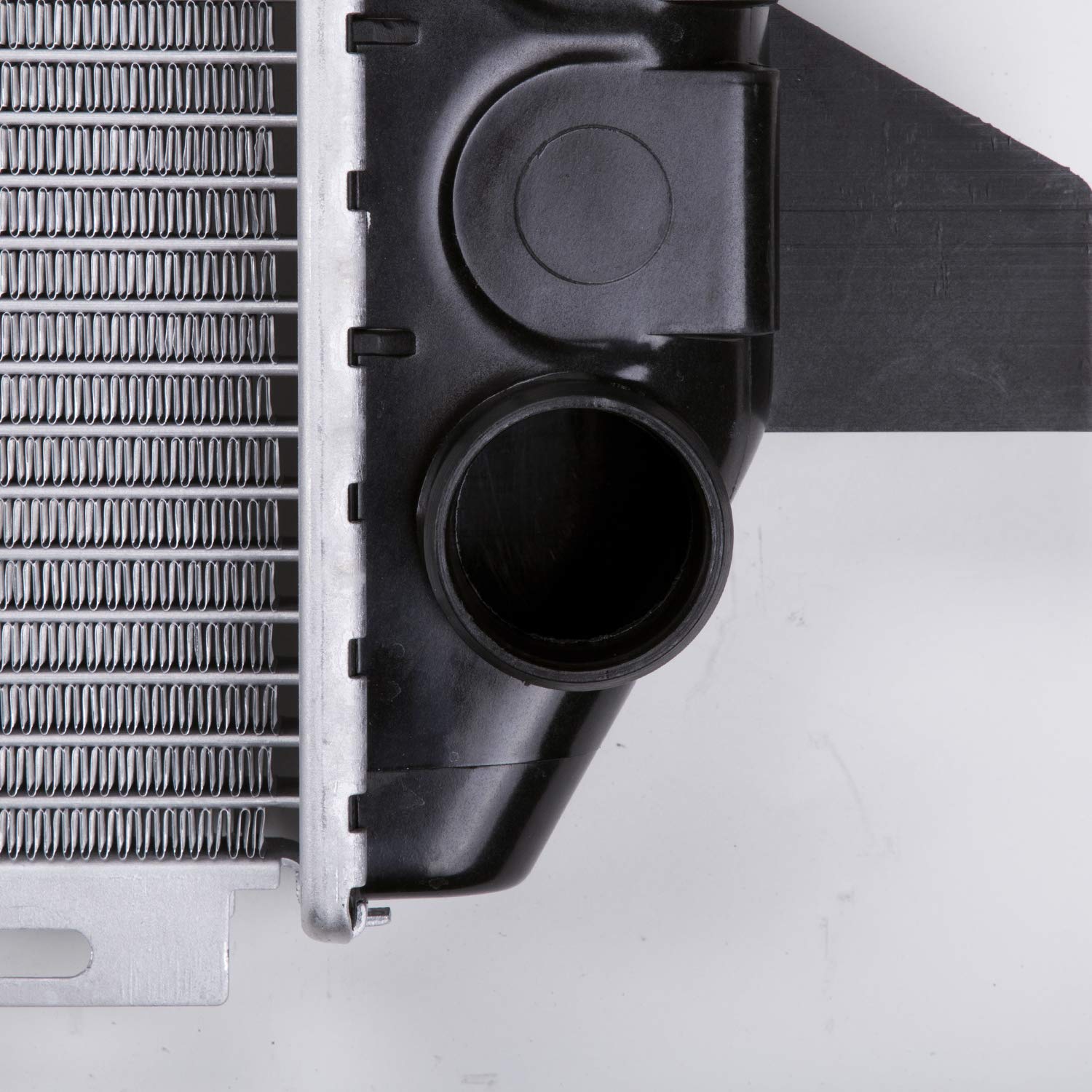 Radiator TYC Compatible with 1985-1997 Ford F-150