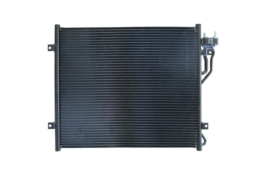 CSF 10405: Radiators Condenser, Jeep Liberty 3.7L 2005-2002