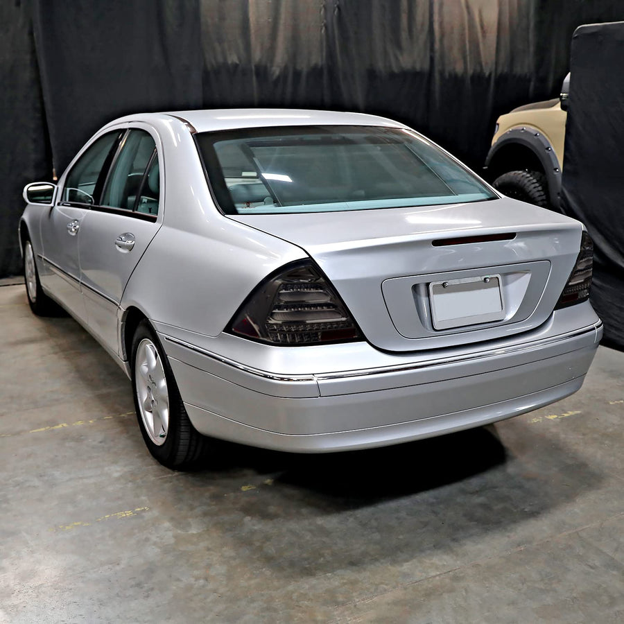 Full LED Sequential Tail Lights SPEC-D TUNING Compatible with 2001-2004 Mercedes-Benz W203 C-class Sedan