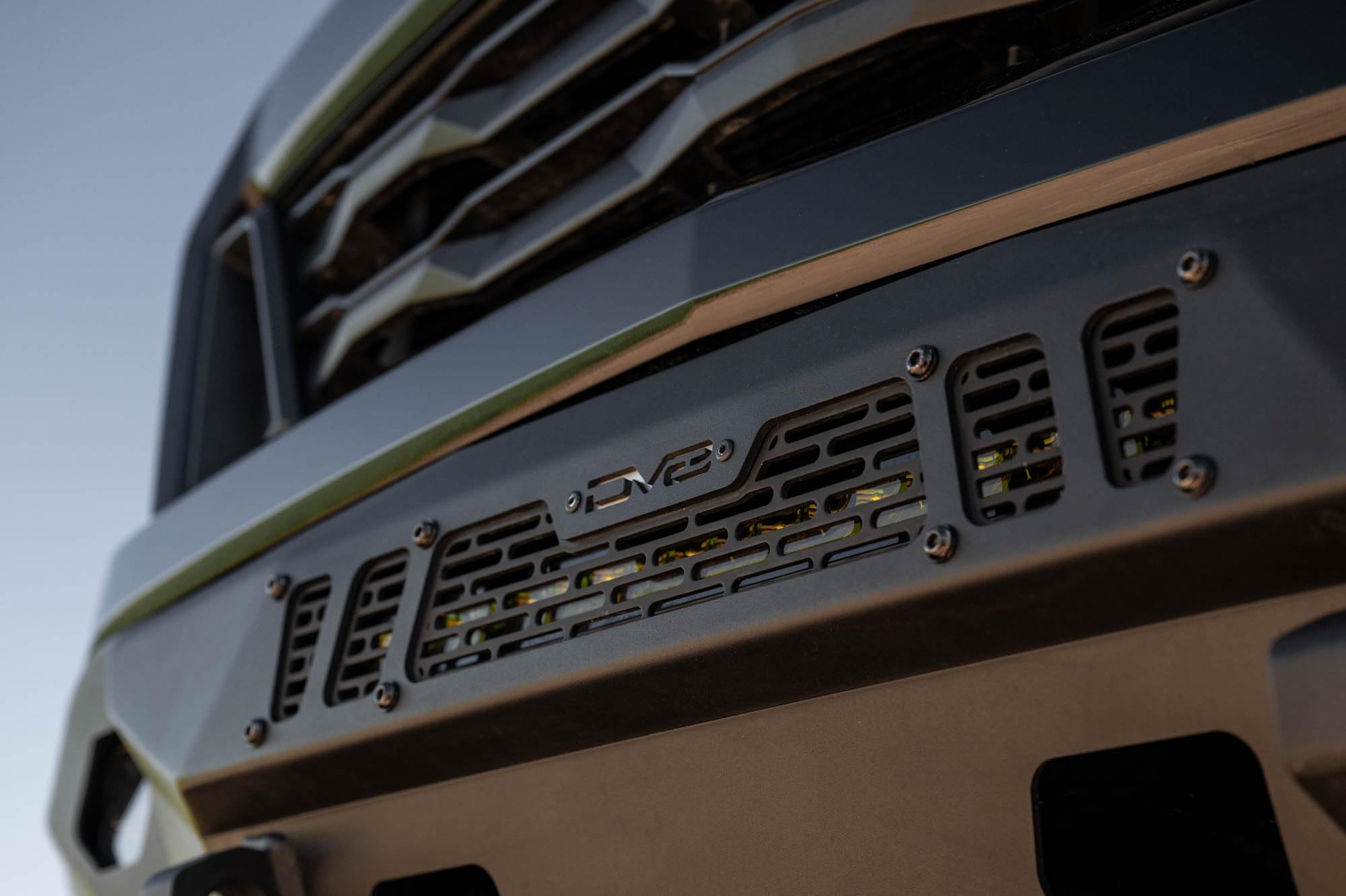 Offroad DV8 Spec Series Front Bumper for 2023-2024 Chevy Colorado | Heavy-Duty Winch Mount | 20" Dual or Single Row Light Bar Mount | (2) 3" Pod Light Mounts | Pair of D-Ring Mounts | Powder Coated