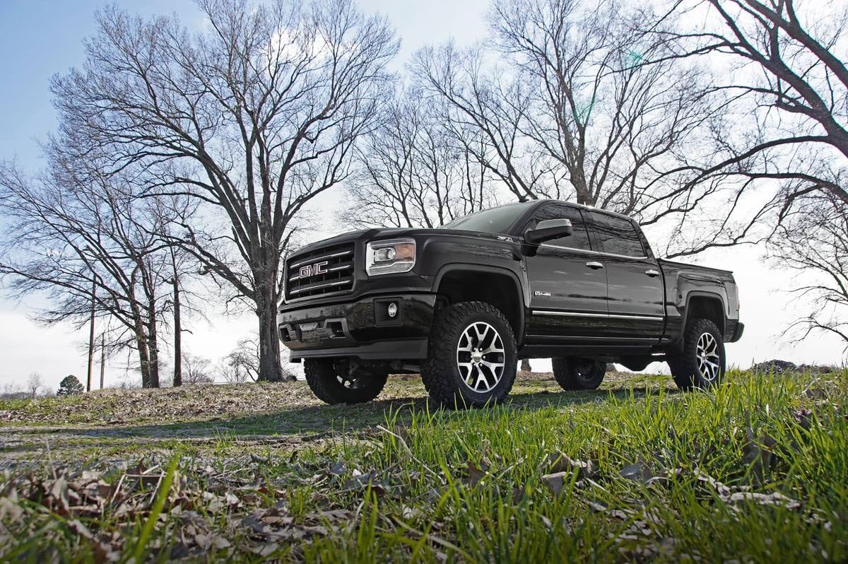 5" Rough Country Bracket Lift Kit for 2014-2018 Chevy/GMC 1500 4WD - 29130