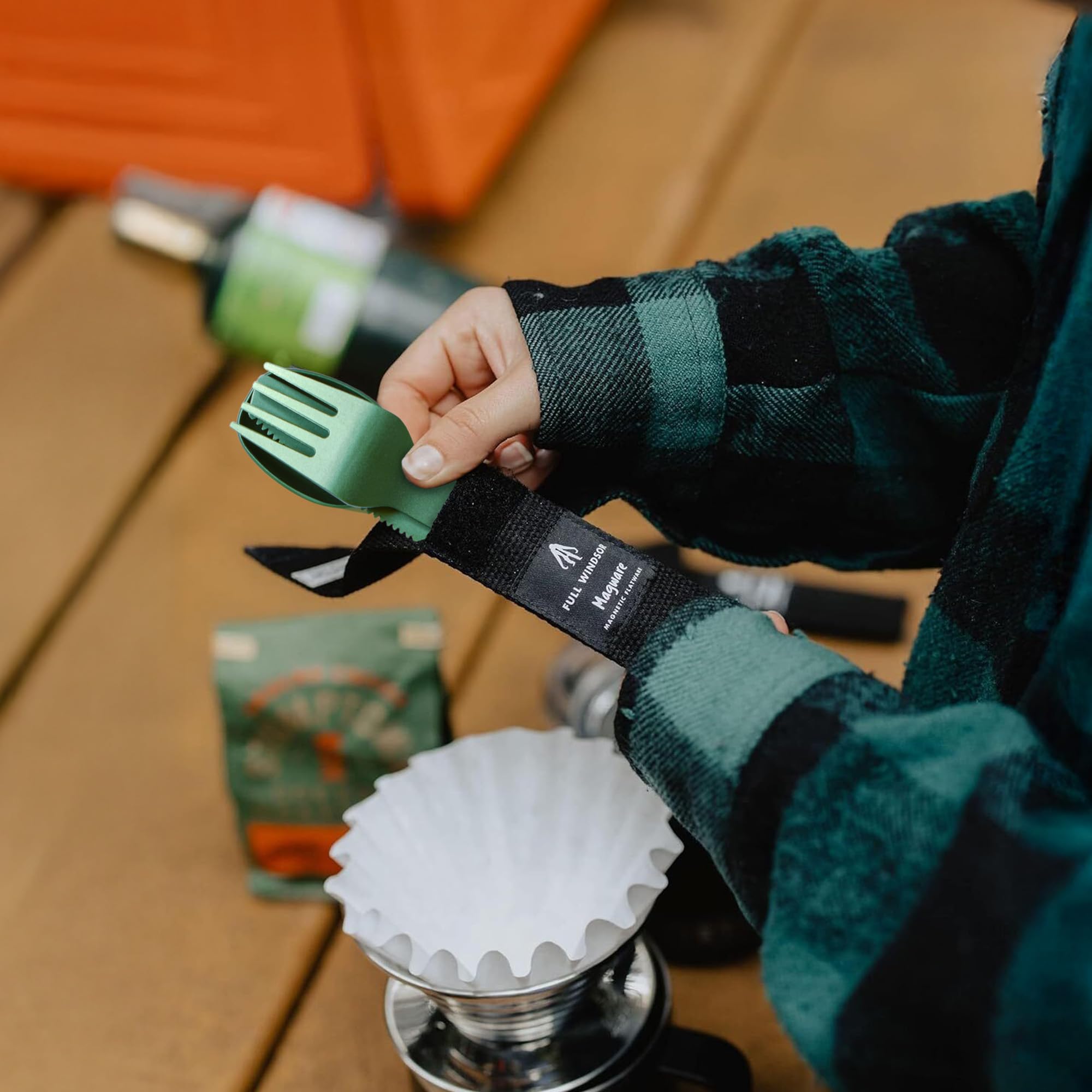 MAGWARE - FULL WINDSOR Magnetic Camping Cutlery Set - Travel Utensils for Camping, Cooking, and Outdoor Dining - Knife, Fork & Spoon - Portable Silverware with Pouch - Green (3 PCS)