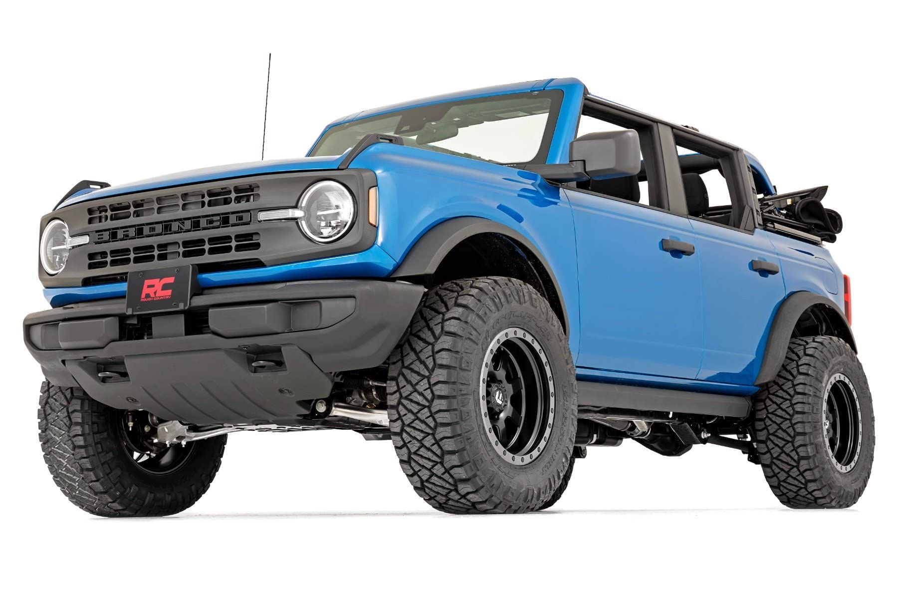 2" Rough Country Lift Kit w/M1 Struts for 2021-2024 Ford Bronco 4WD - 592141