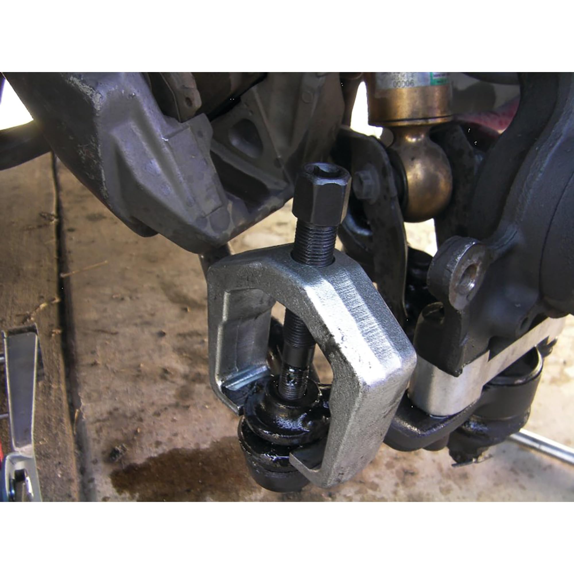 W142 Performance Tool 1-5/16-Inches (33mm) Pitman Arm Puller - Drop Forged Construction Designed to Remove Pitman Arms from Compact Cars