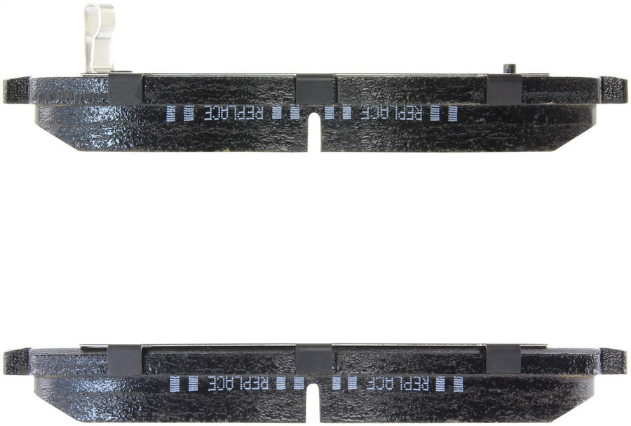 Front StopTech 308.07641 Brake Pads with Shims and Hardware Street