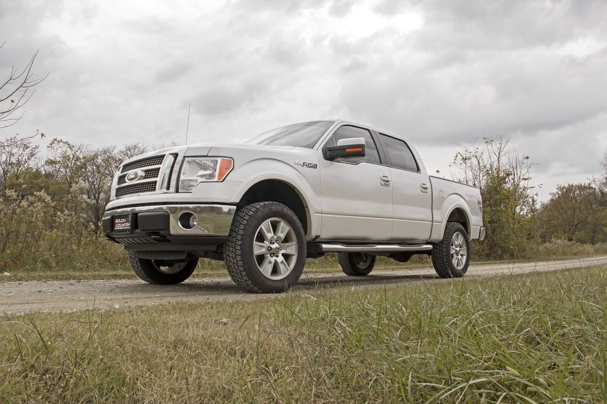 Rough Country 2" Leveling Kit | Anodized Red for 2009-2013 Ford F-150 - 568RED