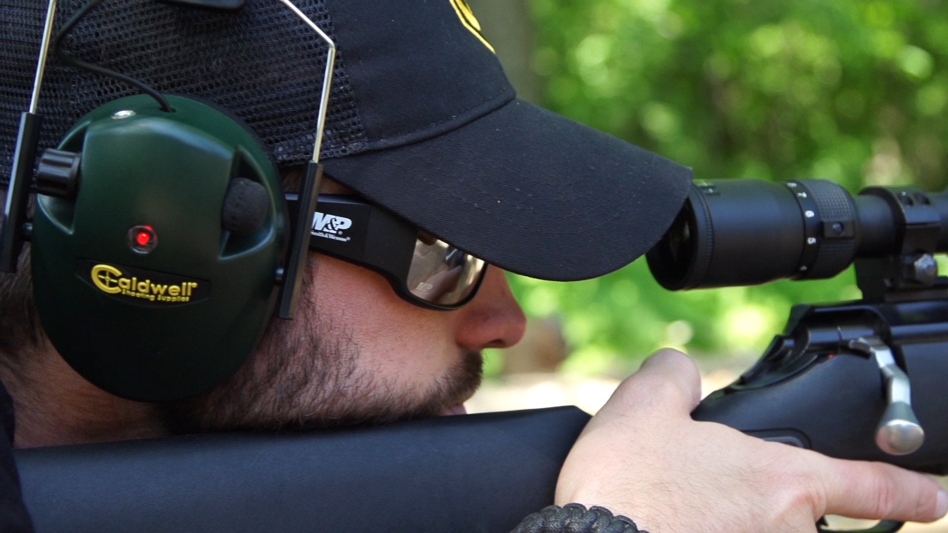 Caldwell E-MAX - Green ADULT - Low Profile Electronic 23 NRR Hearing Protection with Sound Amplification - Adjustable Earmuffs for Shooting, Hunting and Range