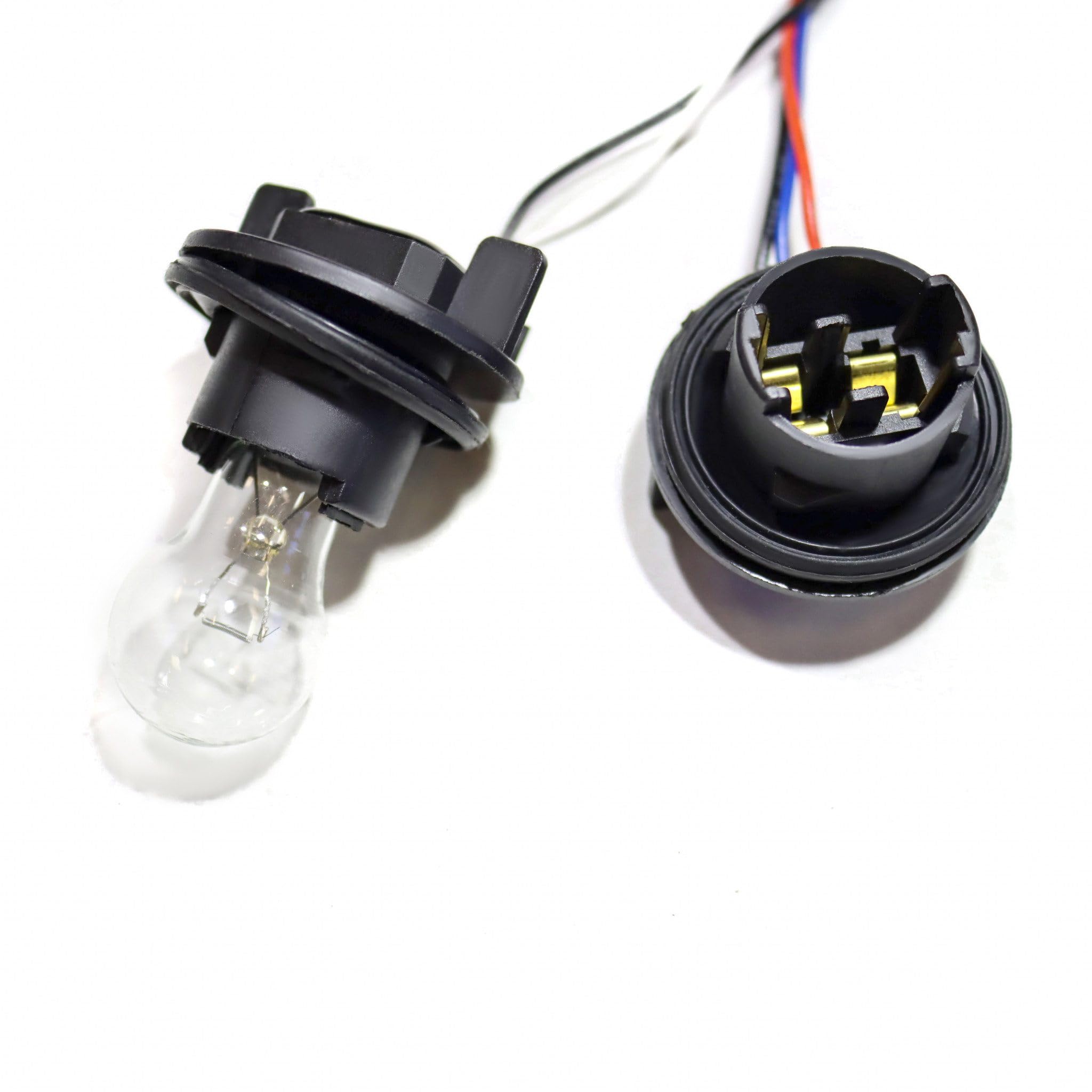 18-20 Ford F-150 AlphaRex Wiring Adapter to OEM Taillight Converter (Req 18-20 Ford F-150)
