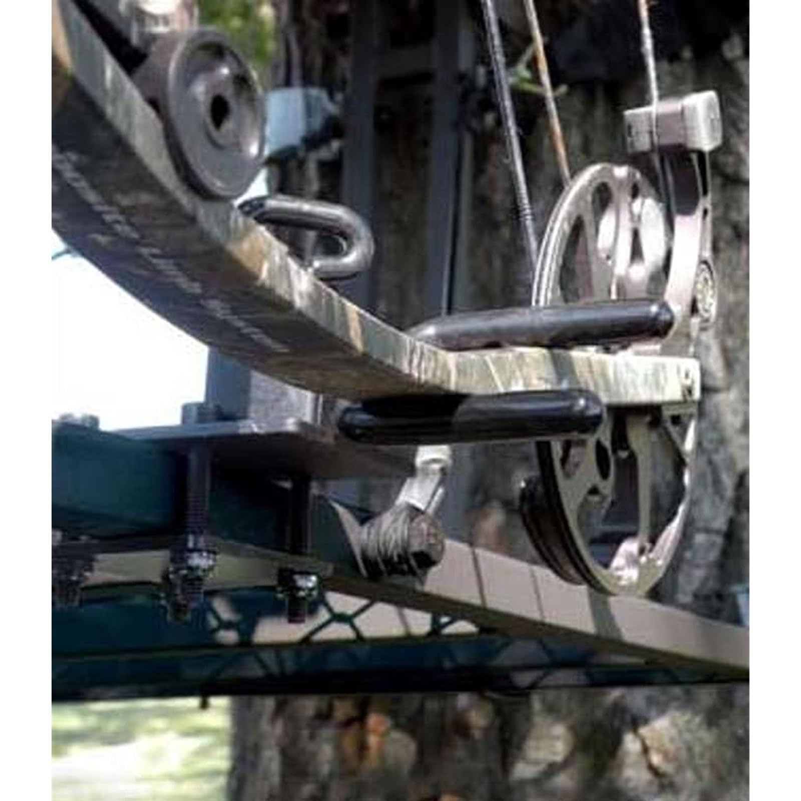 Universal Muddy Treestand Platform Bow Holder