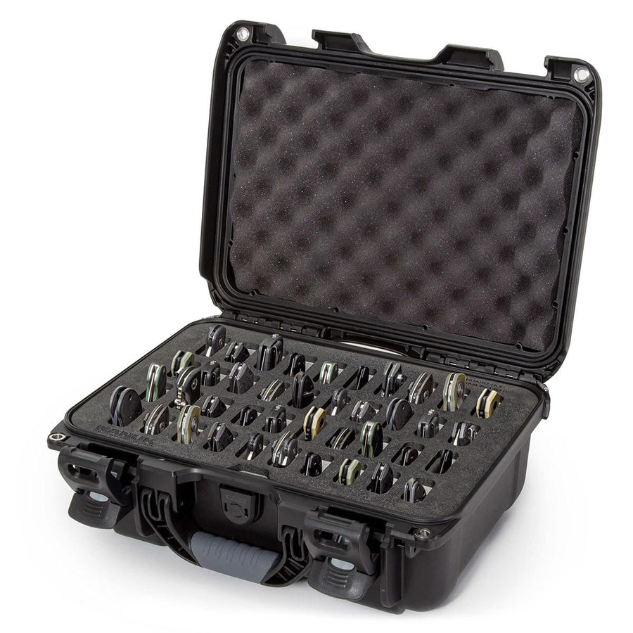 Waterproof Nanuk 915 Hard Case with Foam Insert for 40 Knives, Black
