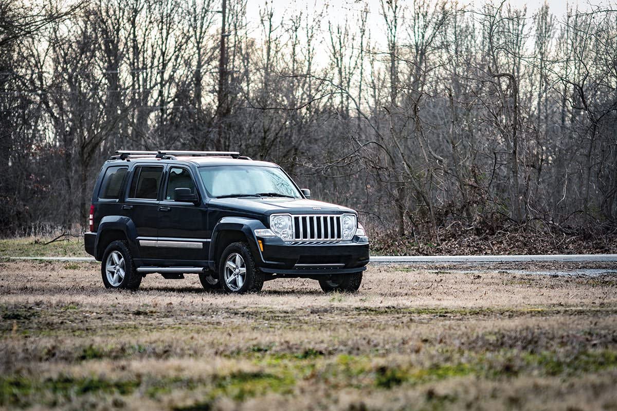 Rough Country 2.5" Lift Kit N3 Strut for 2008-2012 Jeep Liberty KK 4WD - 68731