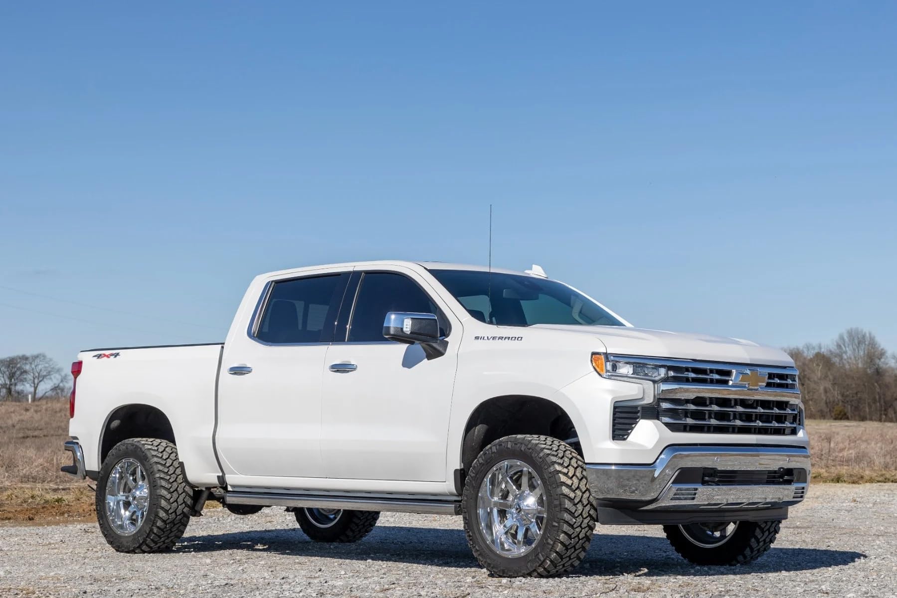 3.5" Rough Country Suspension Lift Kit for Chevy Silverado 1500 (2025-2026) - Aluminum Control Arms, Strut Spacers with Rear N3 Shocks