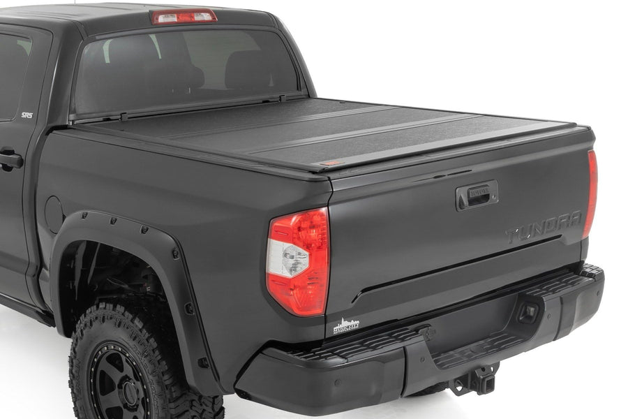 Toyota Tundra Hard Tri-Fold Rough Country Low Profile Tonneau Truck Bed Cover (2007-2021) - Low-Profile Aluminum Truck Bed Cover, Fits 5'7 Bed