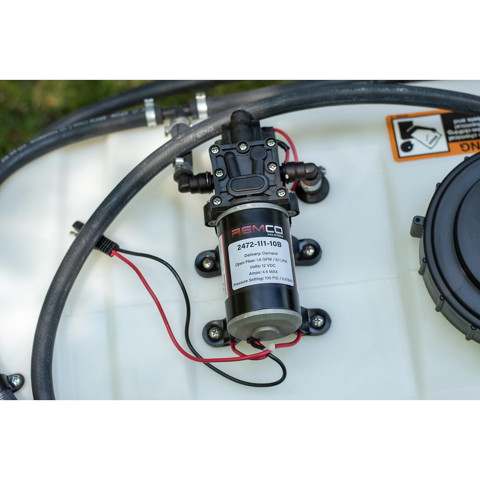 Tow-Behind Agri-Fab 45-0615 Sprayer with Boom and Spray Wand 15 - Gallon Capacity, 1.6 GPM, 100 PSI Sprayer Pump