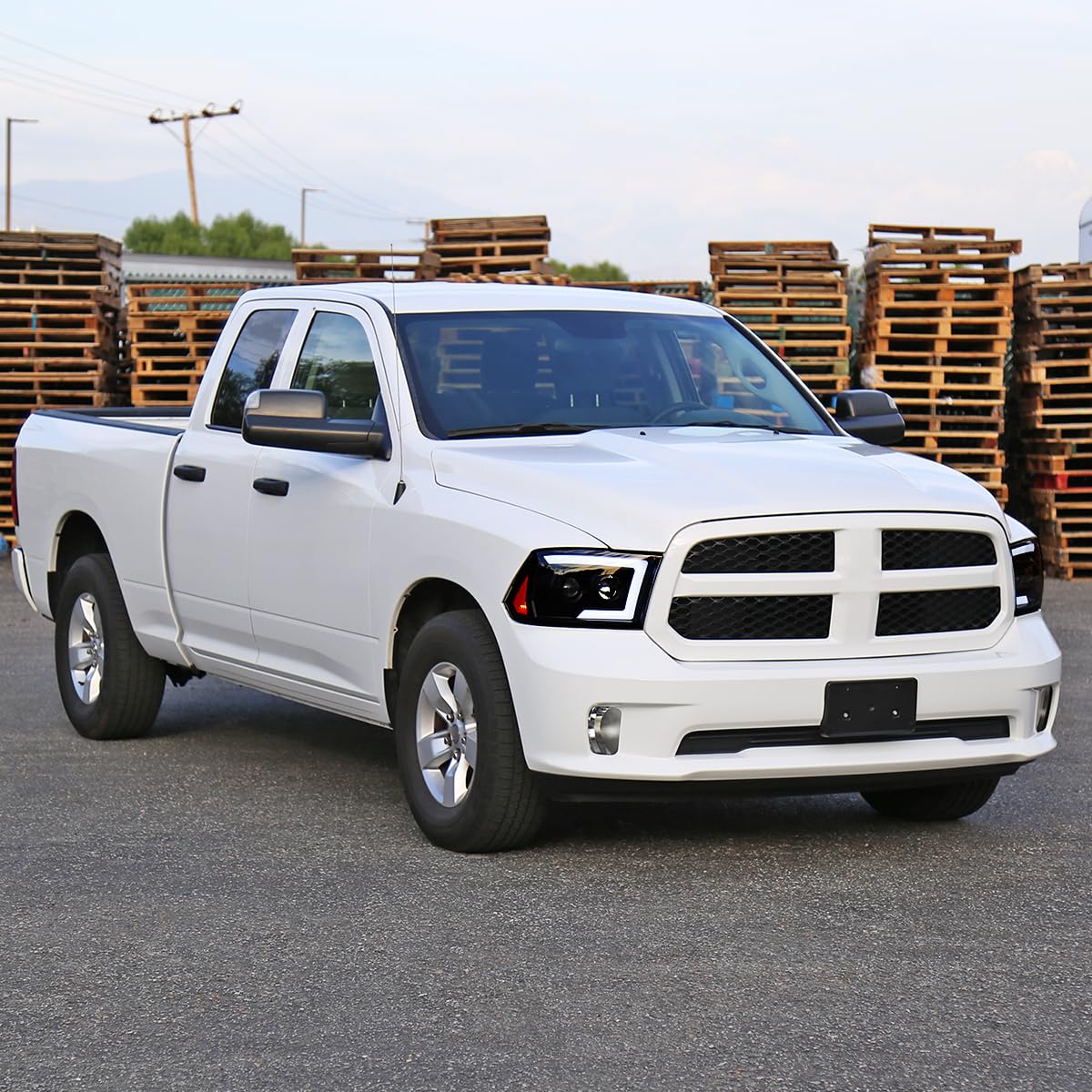 Black Smoke SPEC-D TUNING Projector Headlights Sequential Switchback LED Signal Compatible with 2009-18 Dodge RAM 1500/2500/3500, 2019-24 Dodge RAM 1500 Left + Right Pair Headlamps Assembly