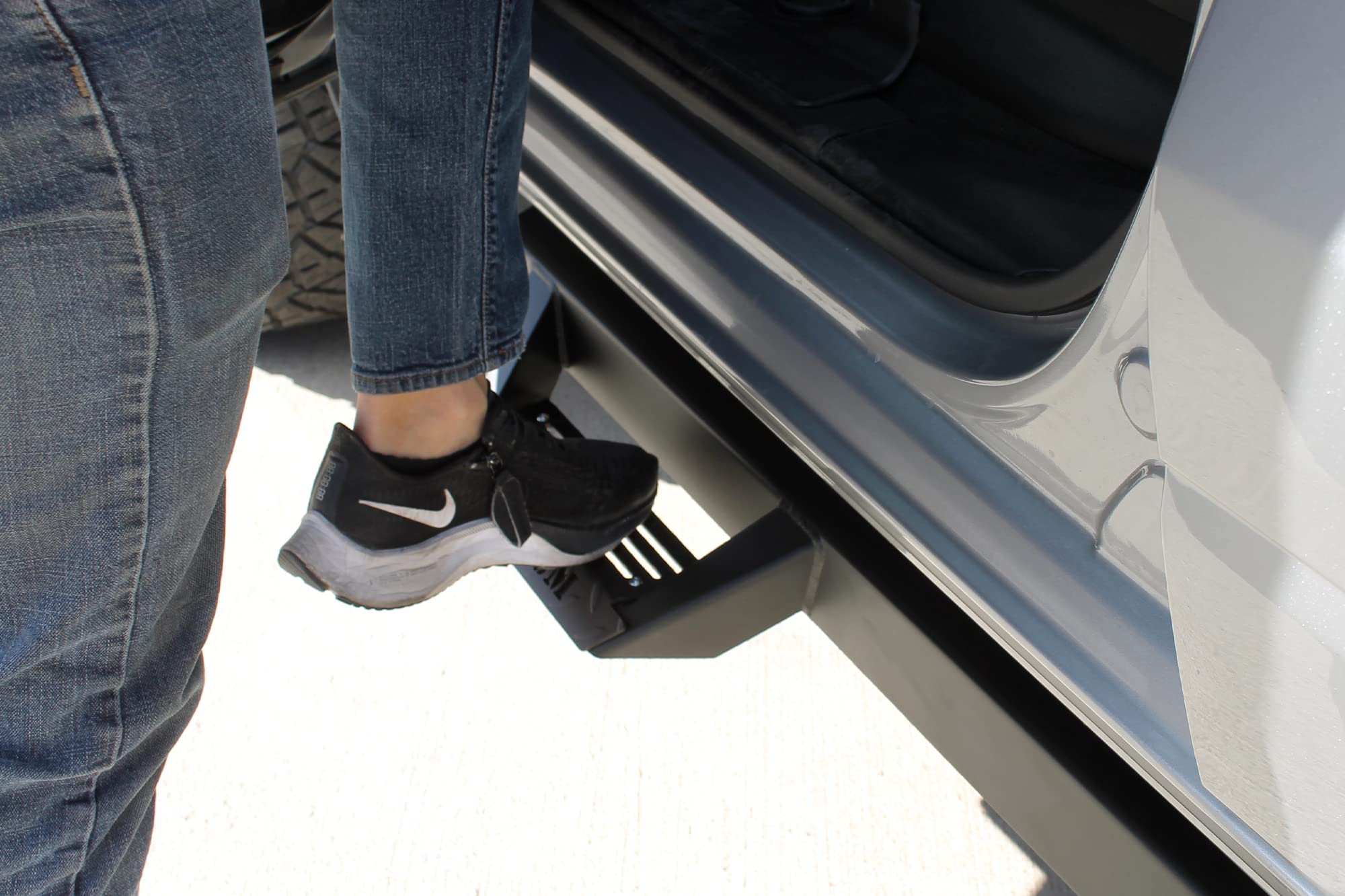 ICI Magnum RT Series Cab Length Black RTS37DG Side Steps