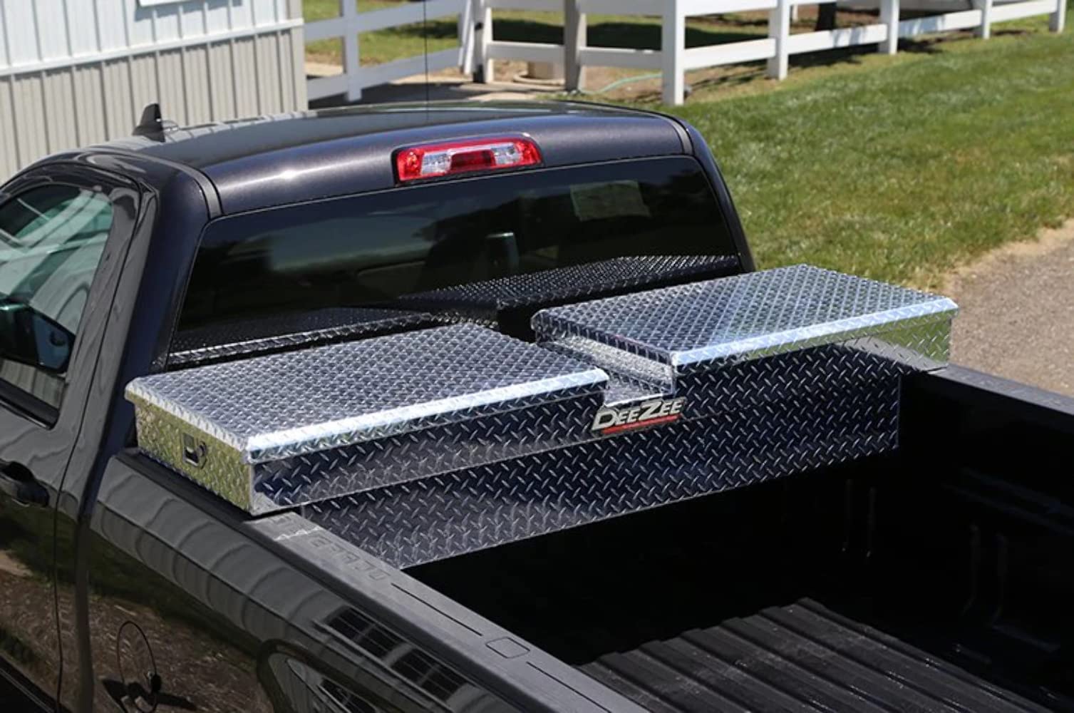 Dee Zee Gull Wing DZ8370 Red Label Tool Box