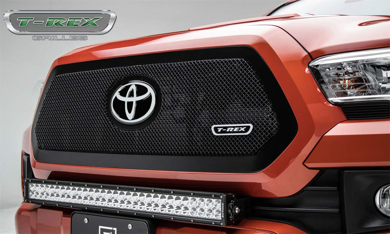 Upper Class T-Rex Grilles, black