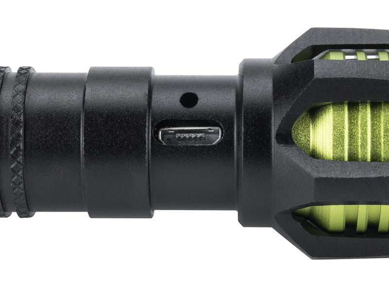 DuoFocus Adjustable Performance Tool W2667 LED Flashlight with Seoul LED, 368 Lumens, Water and Impact Resistant, Includes 10870 Li-ion Battery