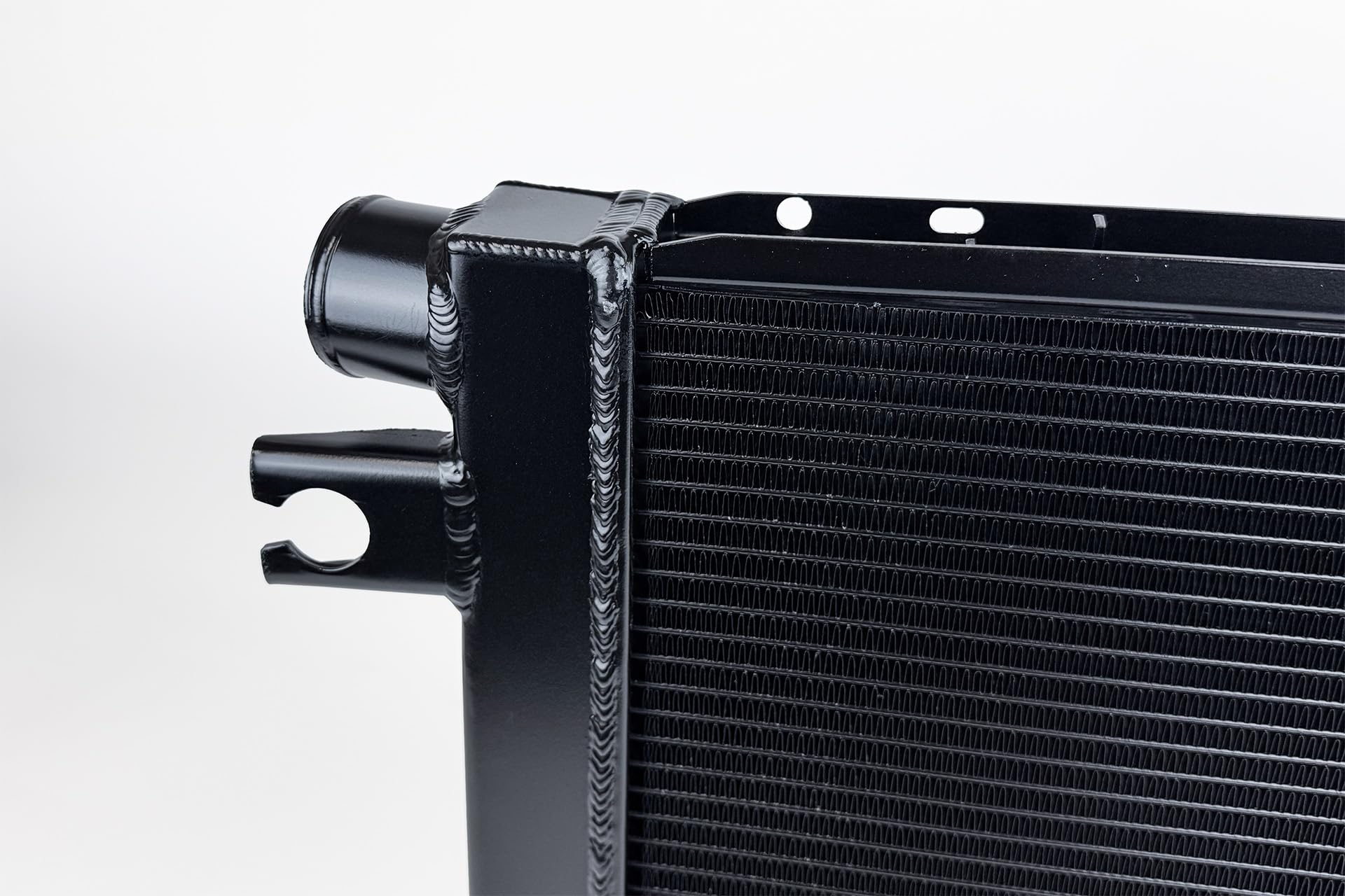 High-Performance CSF All-Aluminum Radiator for BMW E28 M5 / E24 M6/635CSi