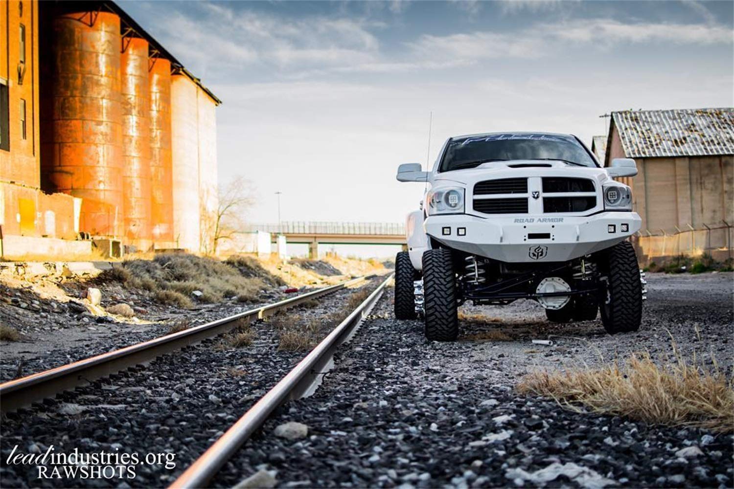 406R0B Road Armor Bumper