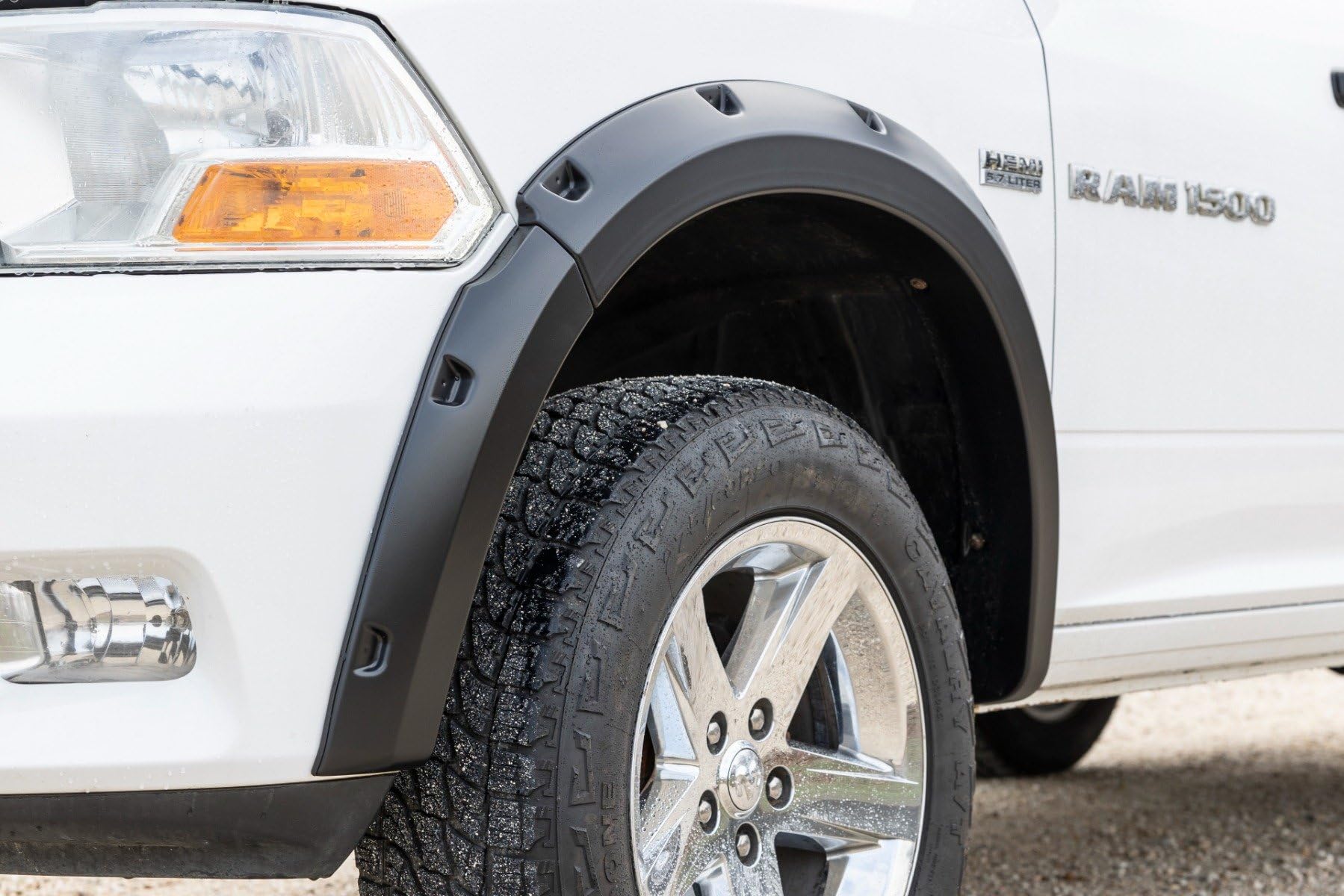 Pocket Fender Flares Rough Country for Ram 1500 2WD/4WD (2009-2018) - Bolt-on Rivet Style Wheel Flares, Flat Black, Set of 4