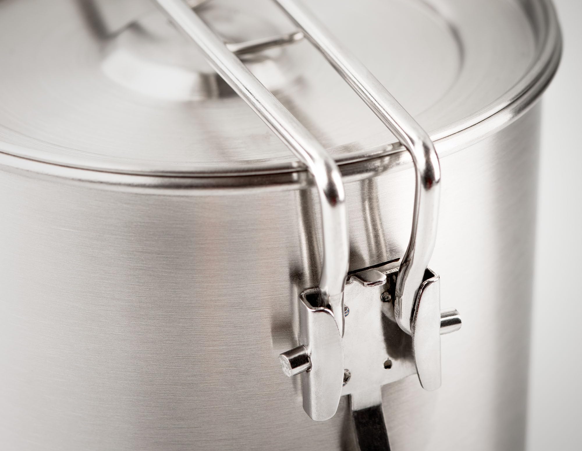GSI Outdoors Explorer Set Glacier Stainless, Compact Stainless Steel Cookset with Pot, Frypan, Cup, and Bowl, Nesting Camping Cookware for Backpacking, Hiking & Outdoor Cooking